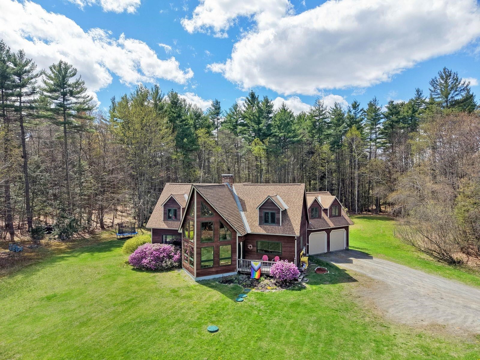49 View Point Road — photo