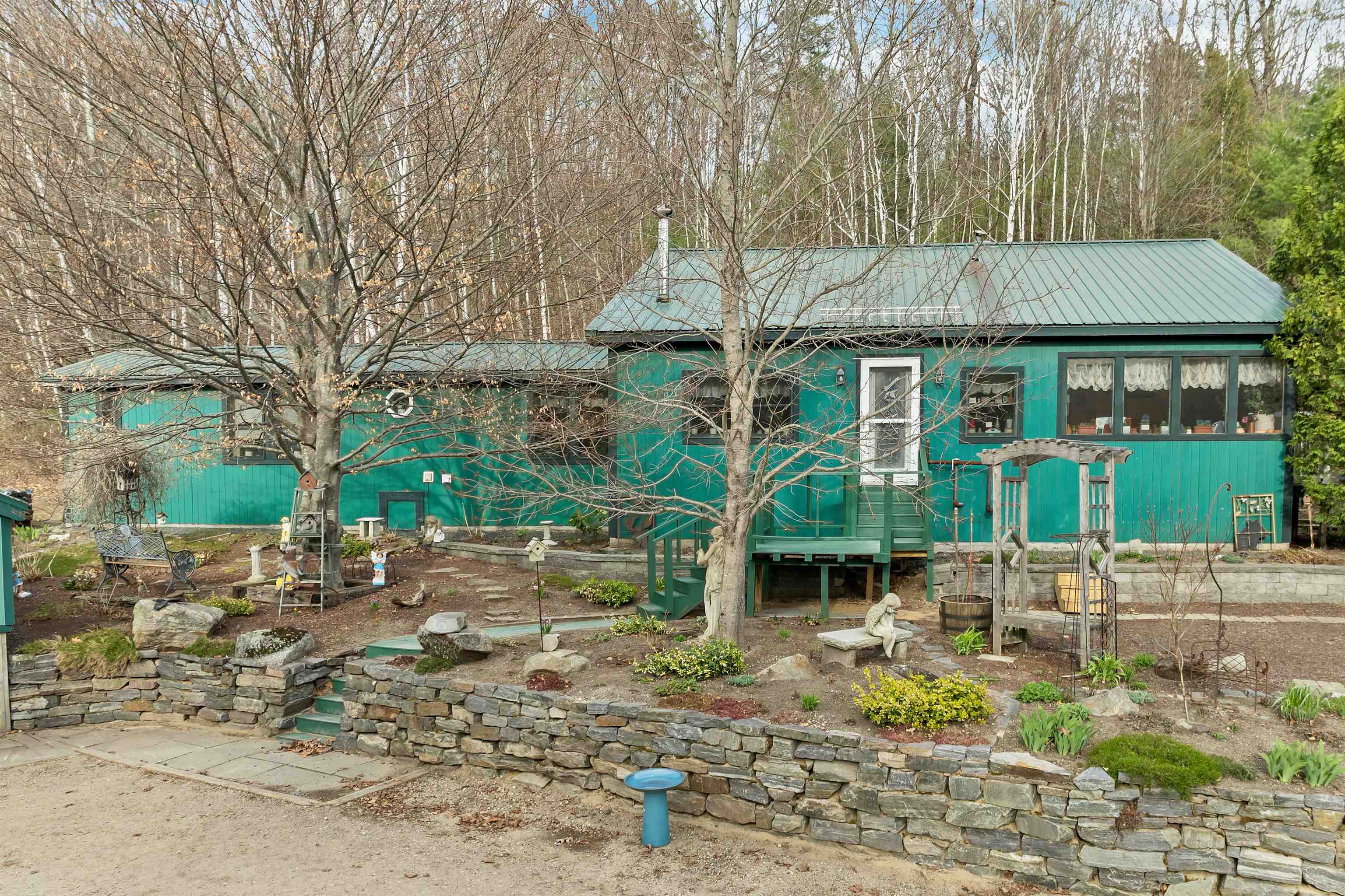 112 North Ashland Road — photo