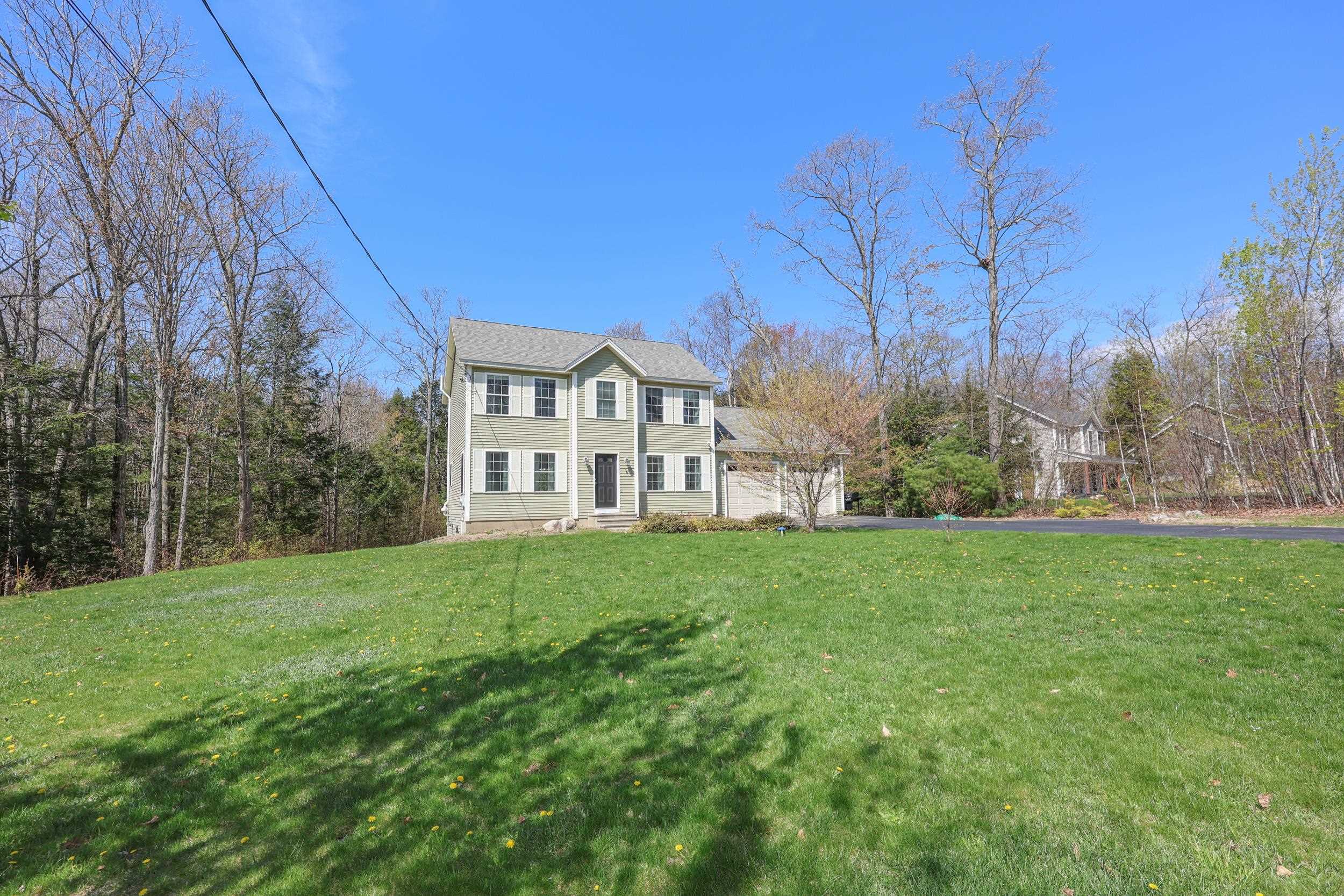 46 Jacqueline Drive — photo
