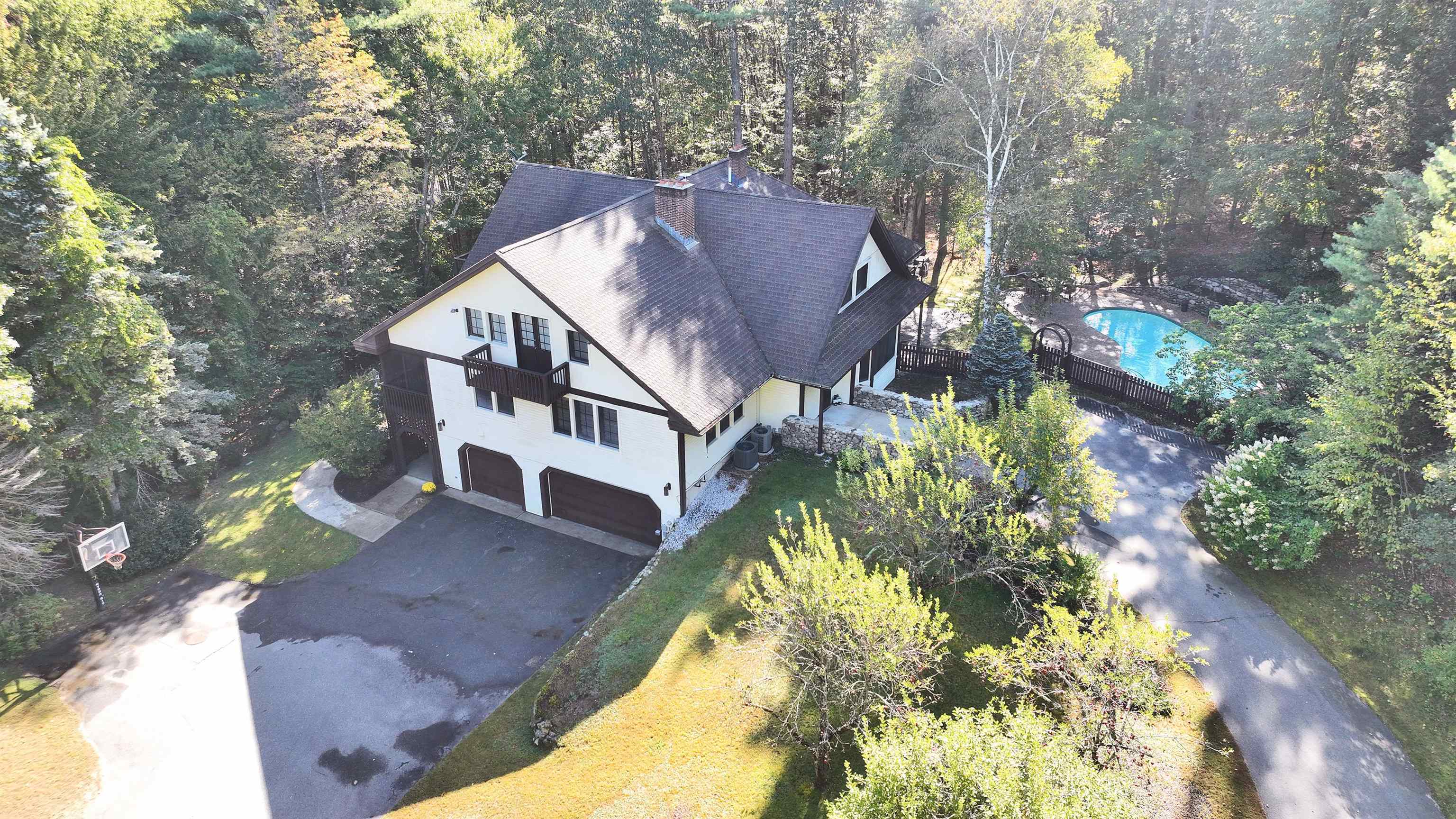 107 Fresh Pond Lane — photo