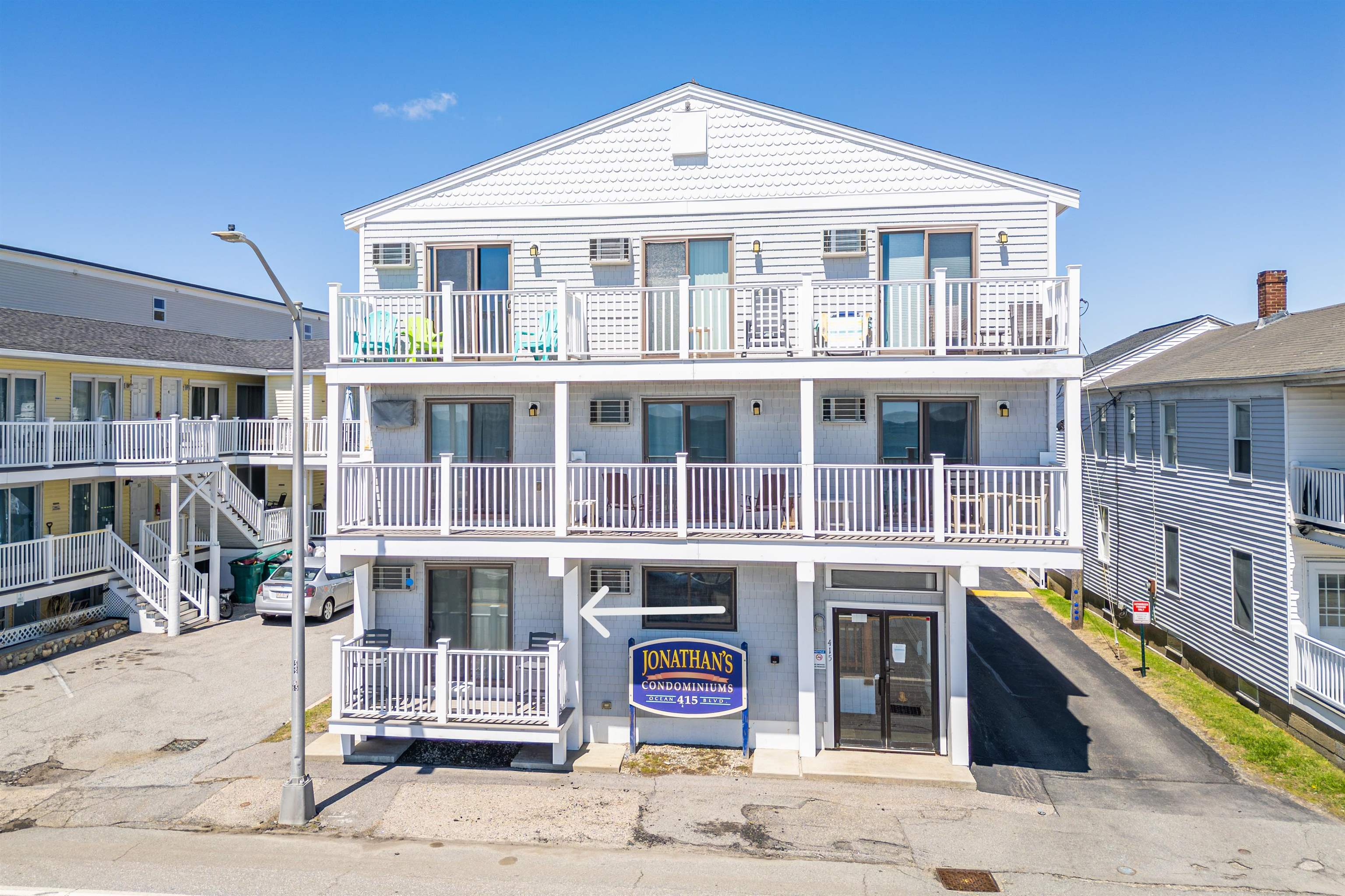 415 Ocean Boulevard 103 — photo