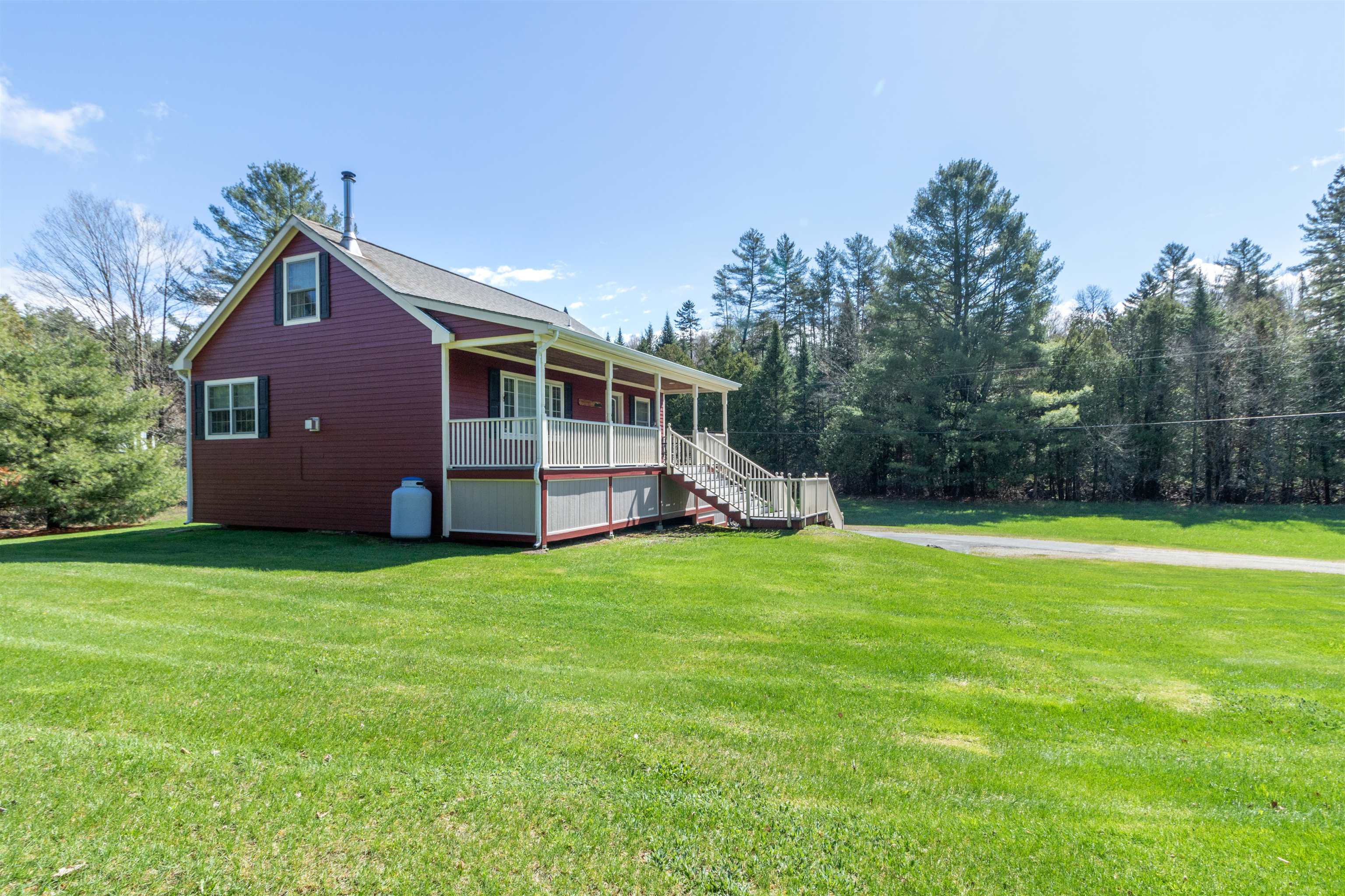 736 Calendar Brook Road — photo
