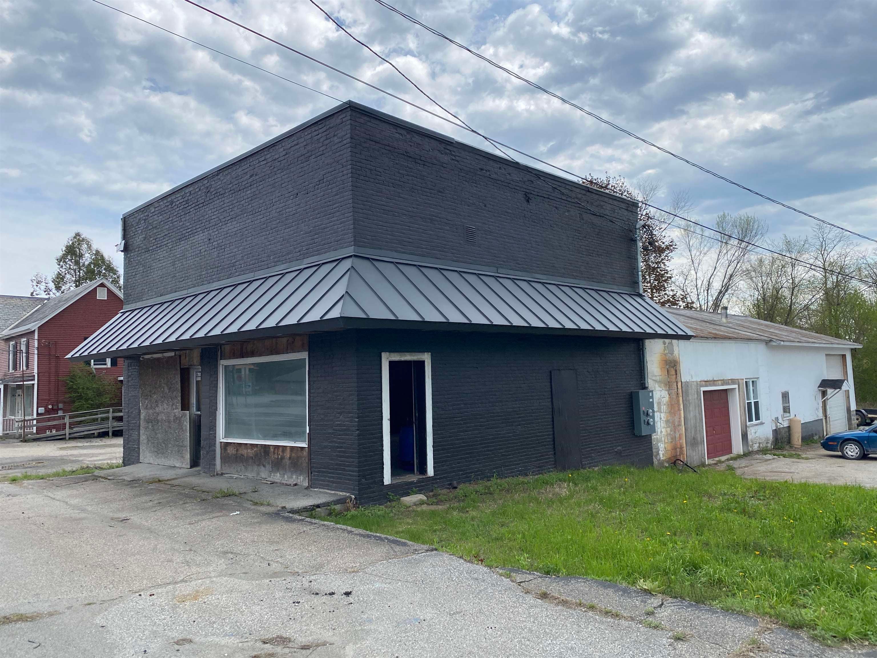 47 Route 4a West — photo
