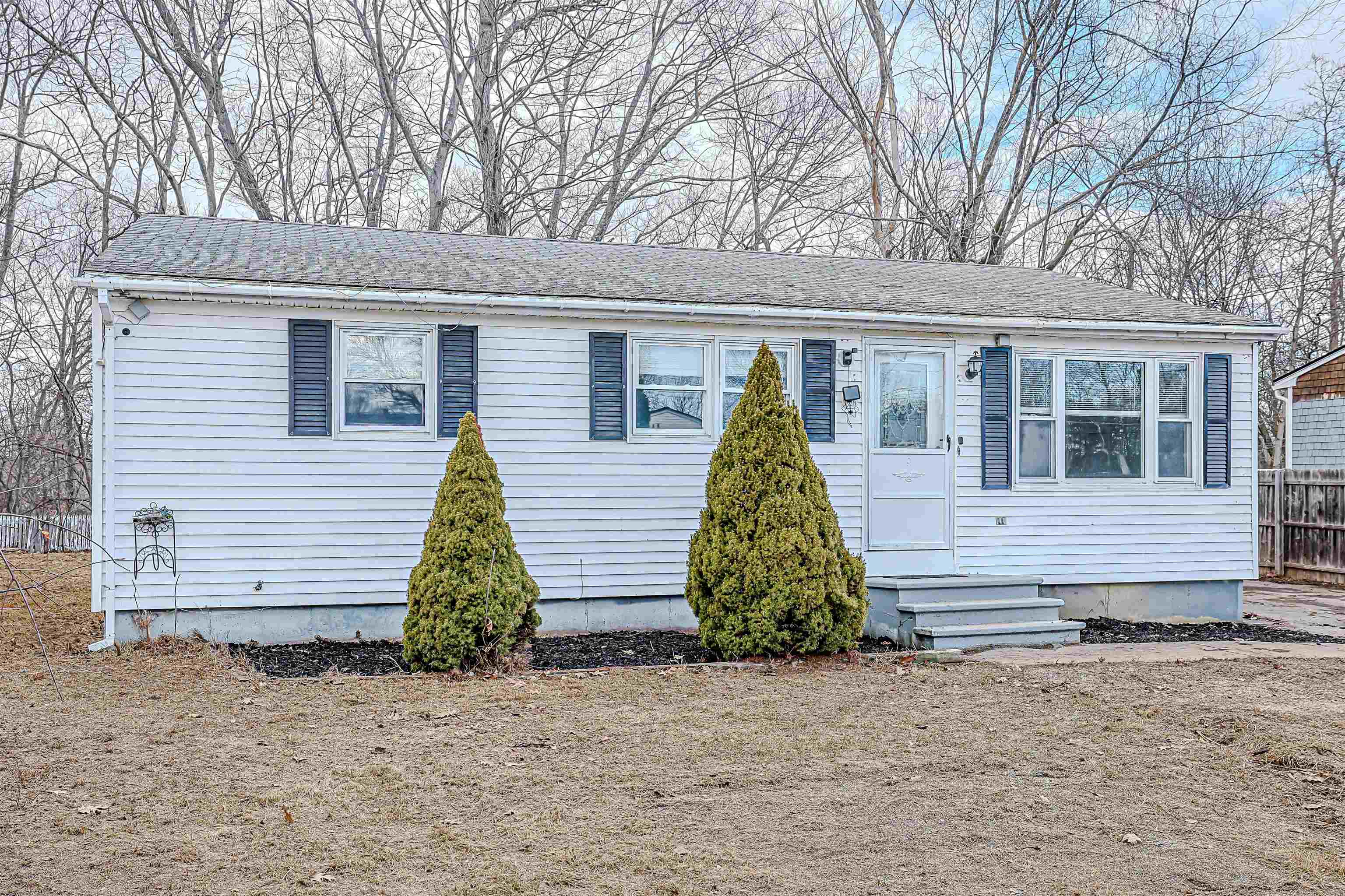 9 Oneida Circle — photo