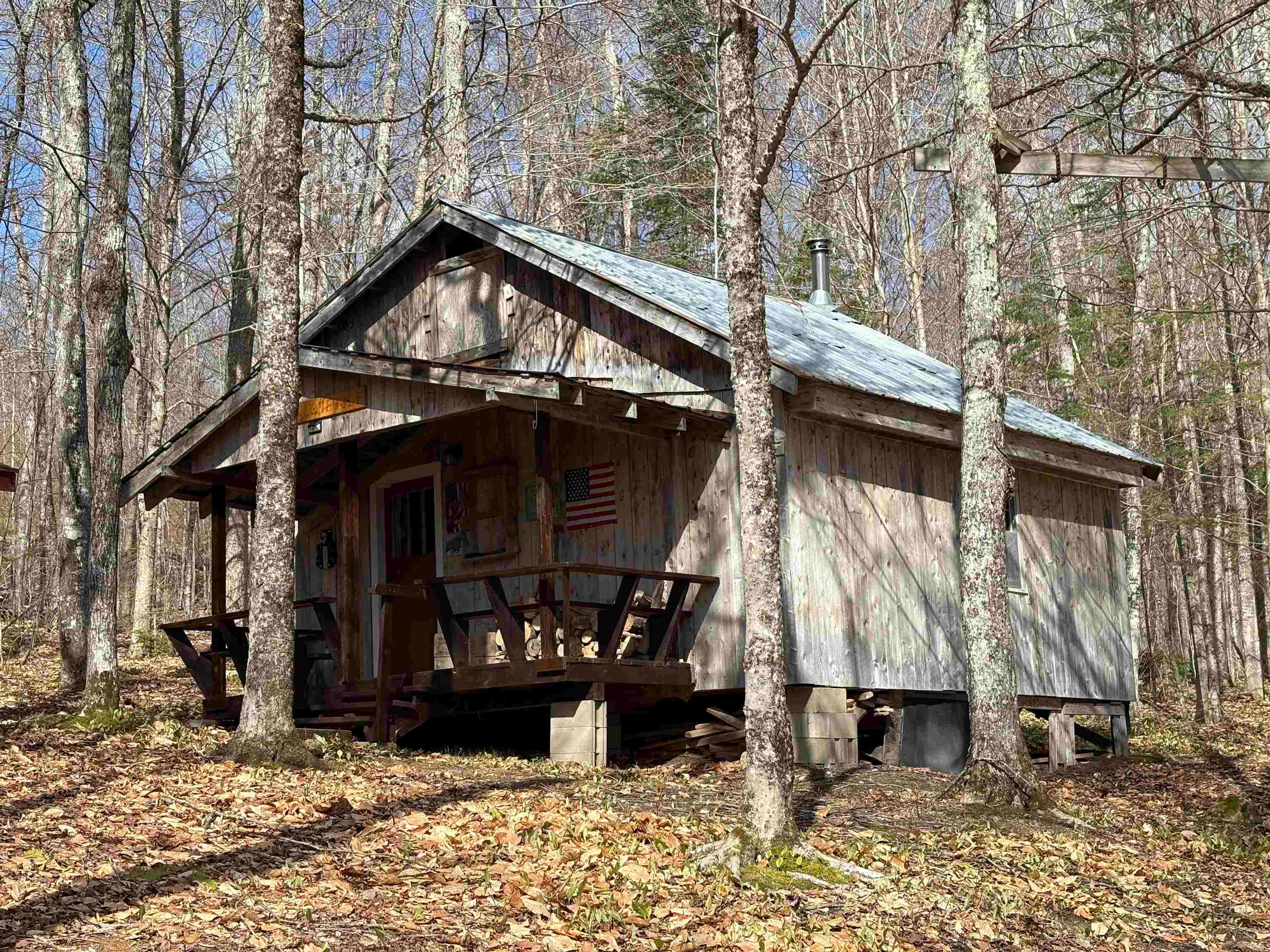 300 Moise Wood Road — photo