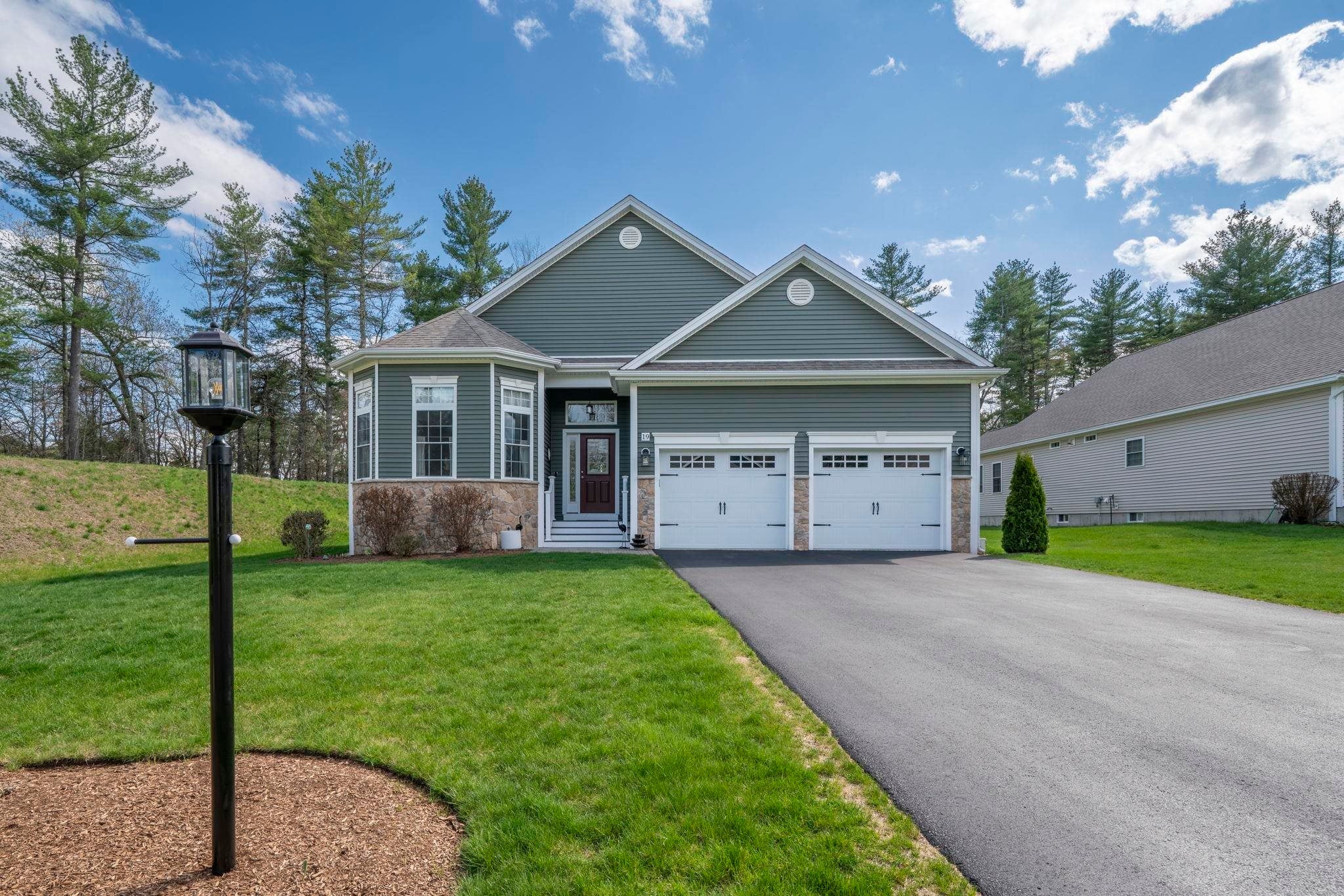 19 Pumpkin Patch Way — photo