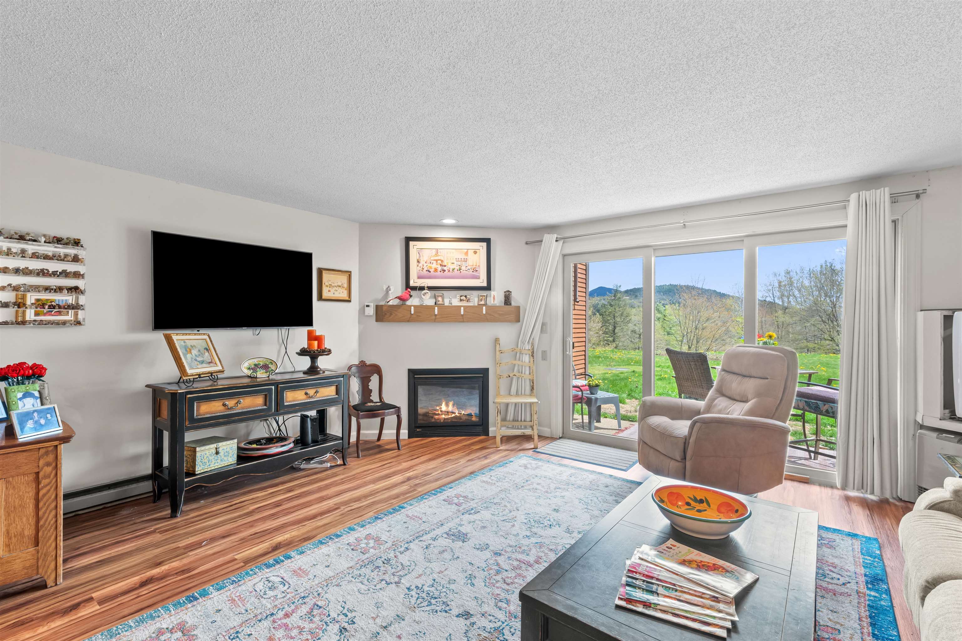1 Nordic Village Lane F35 — photo