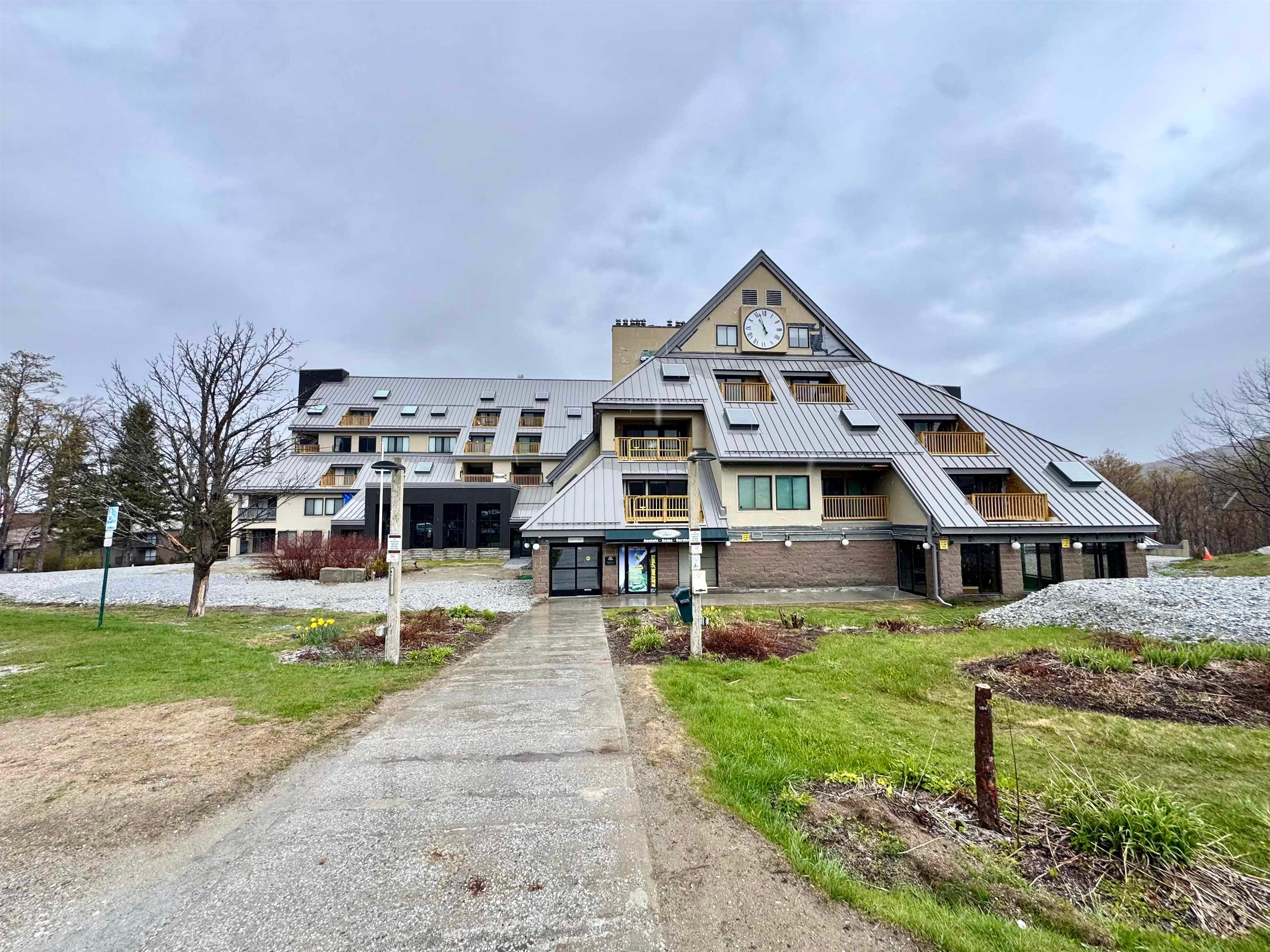 135 East Mountain Road 1-a-3 — photo