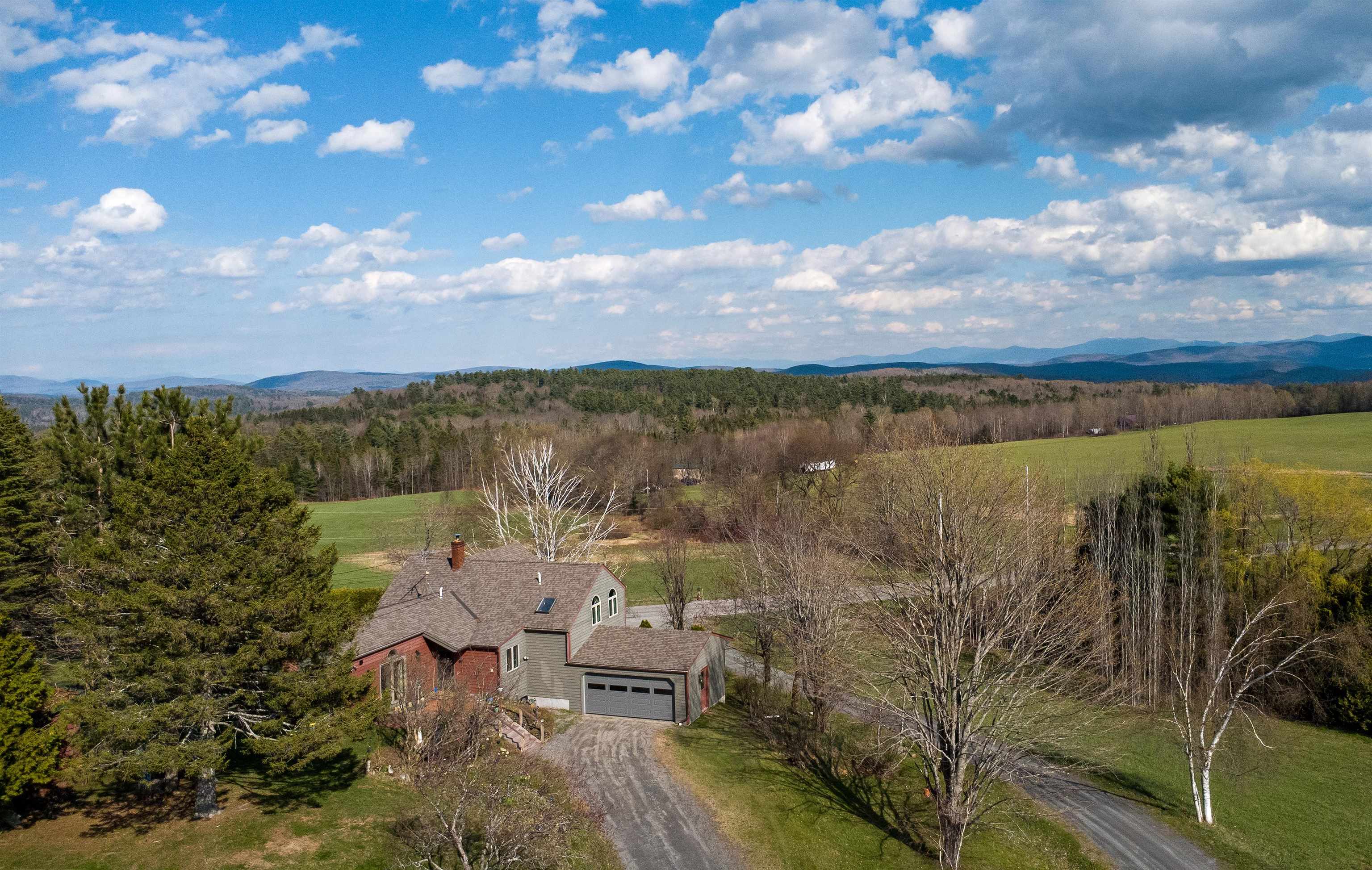 238 Greenbanks Hollow Road — photo