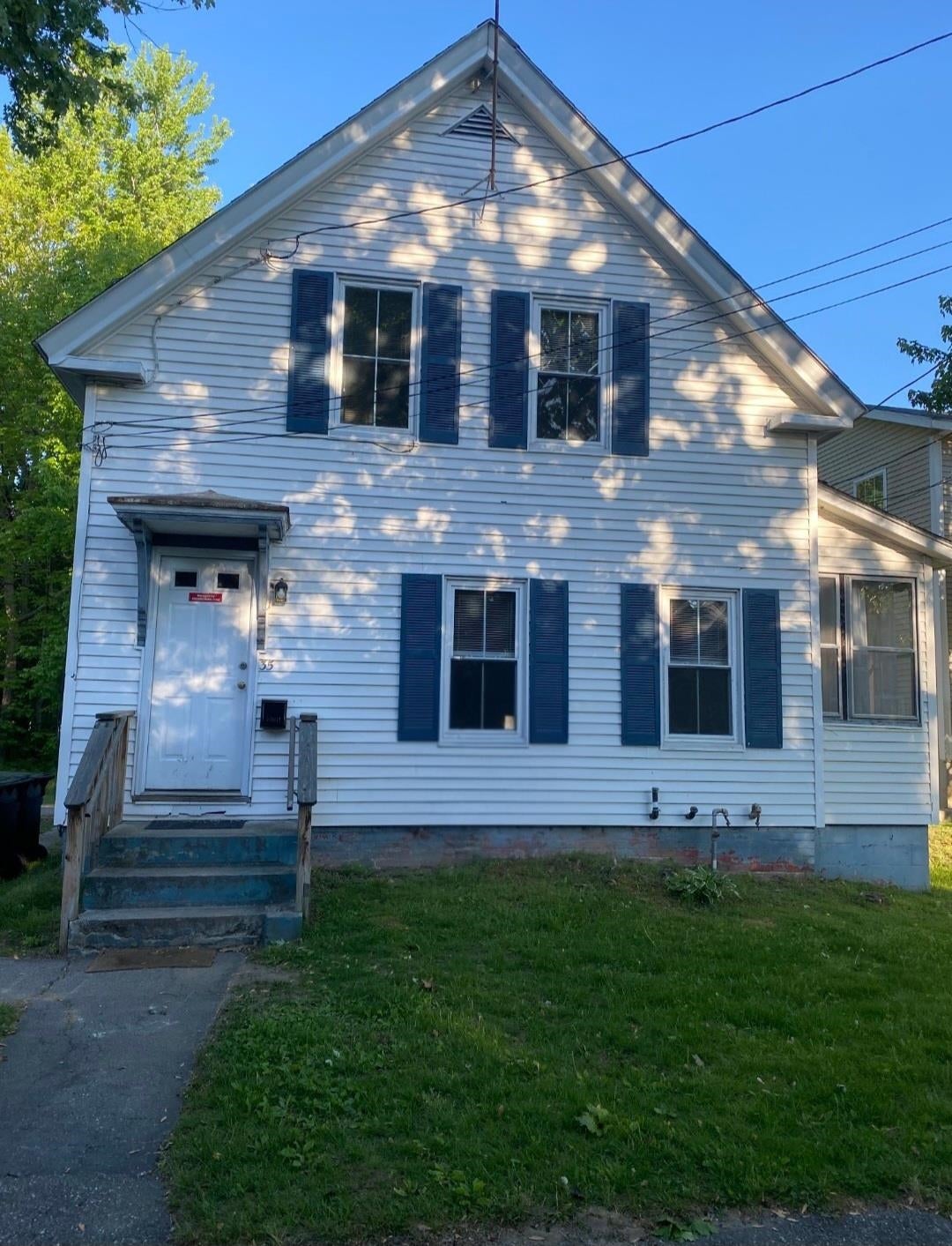 35 Winchester Court — photo