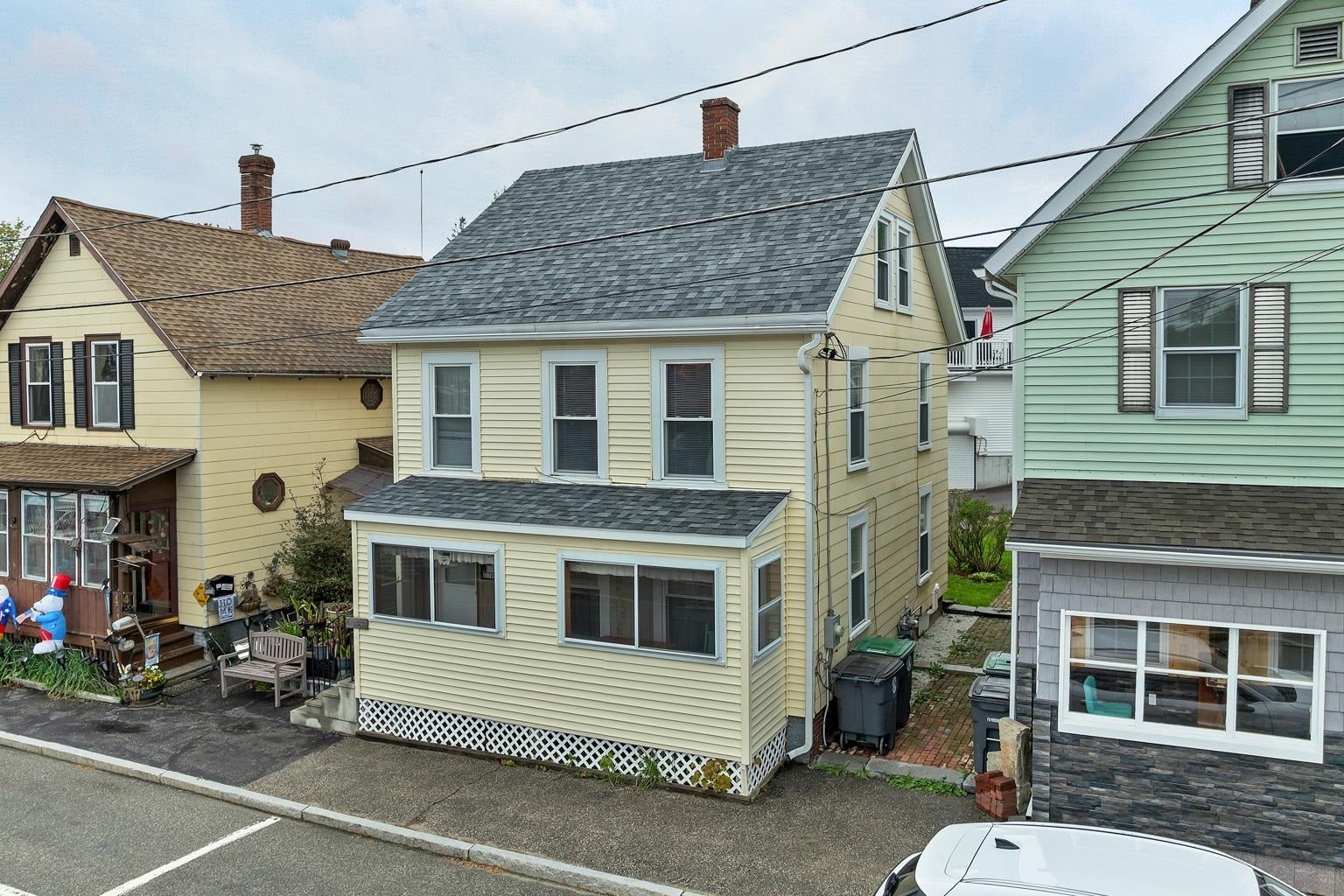 6 Central Street — photo