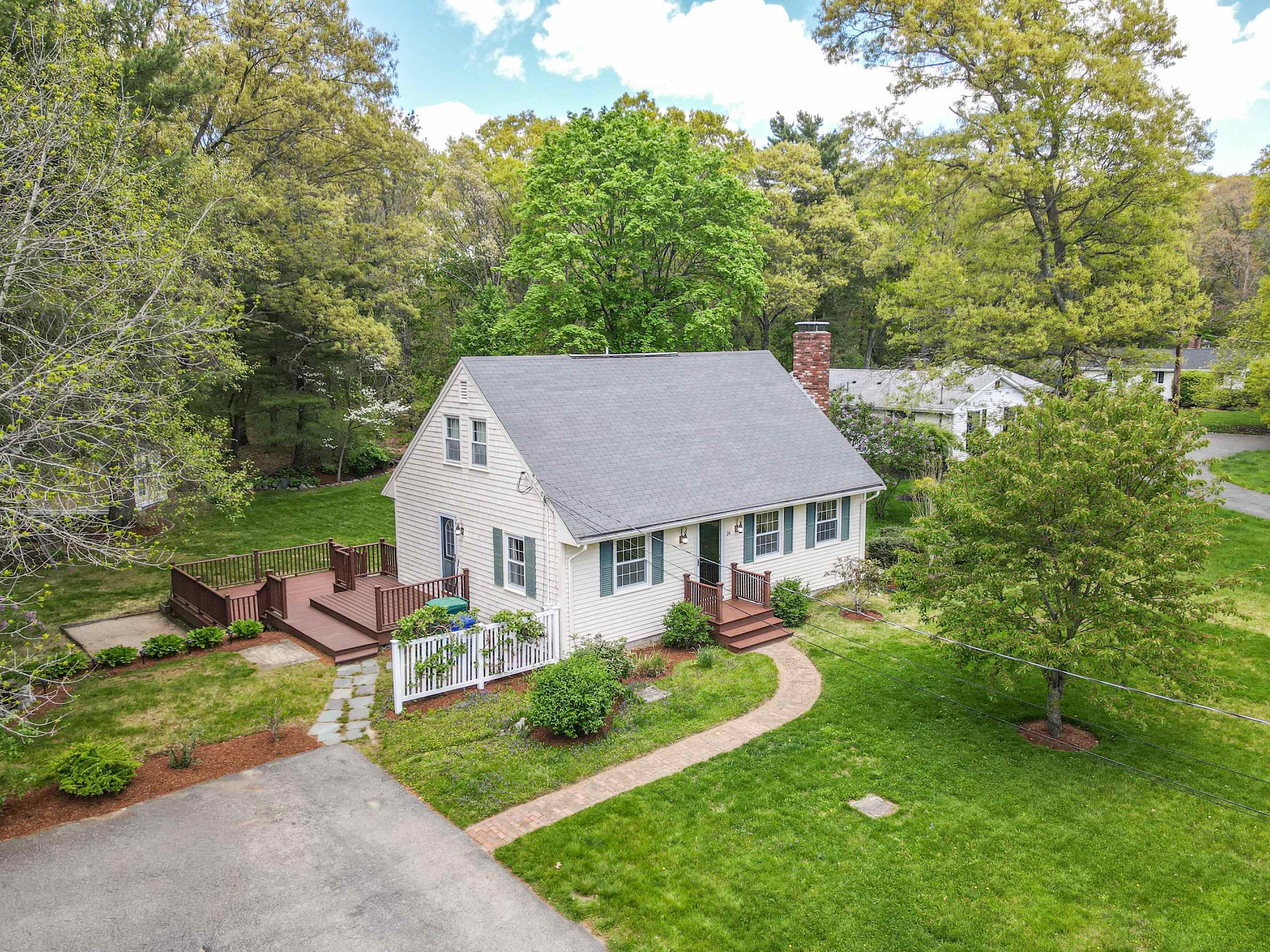 34 Oakhill Avenue — photo