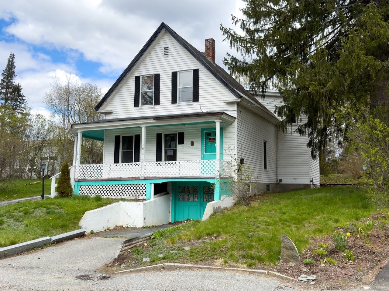 131 Grove Street — photo