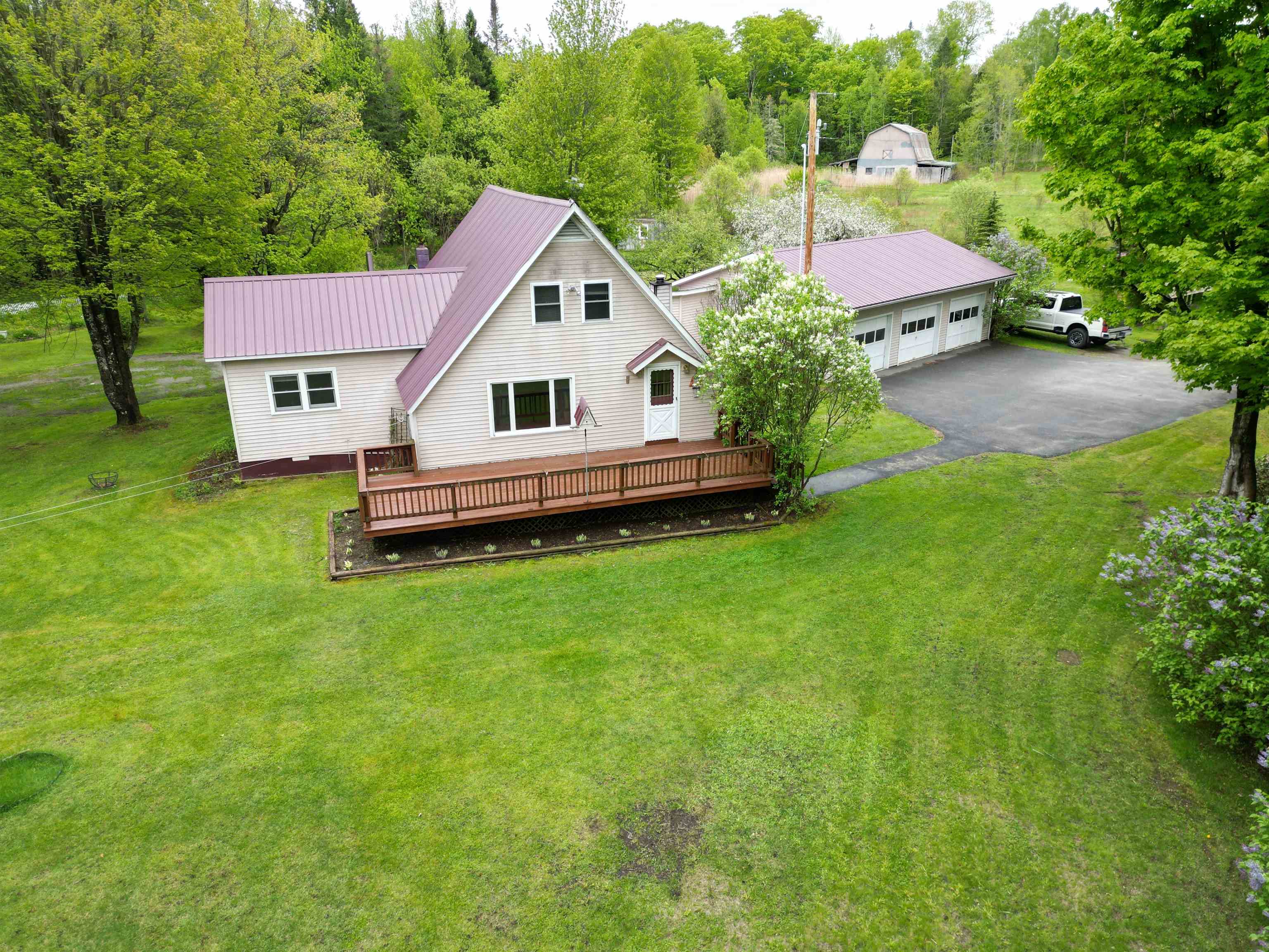 369 Bushey Hill Road — photo