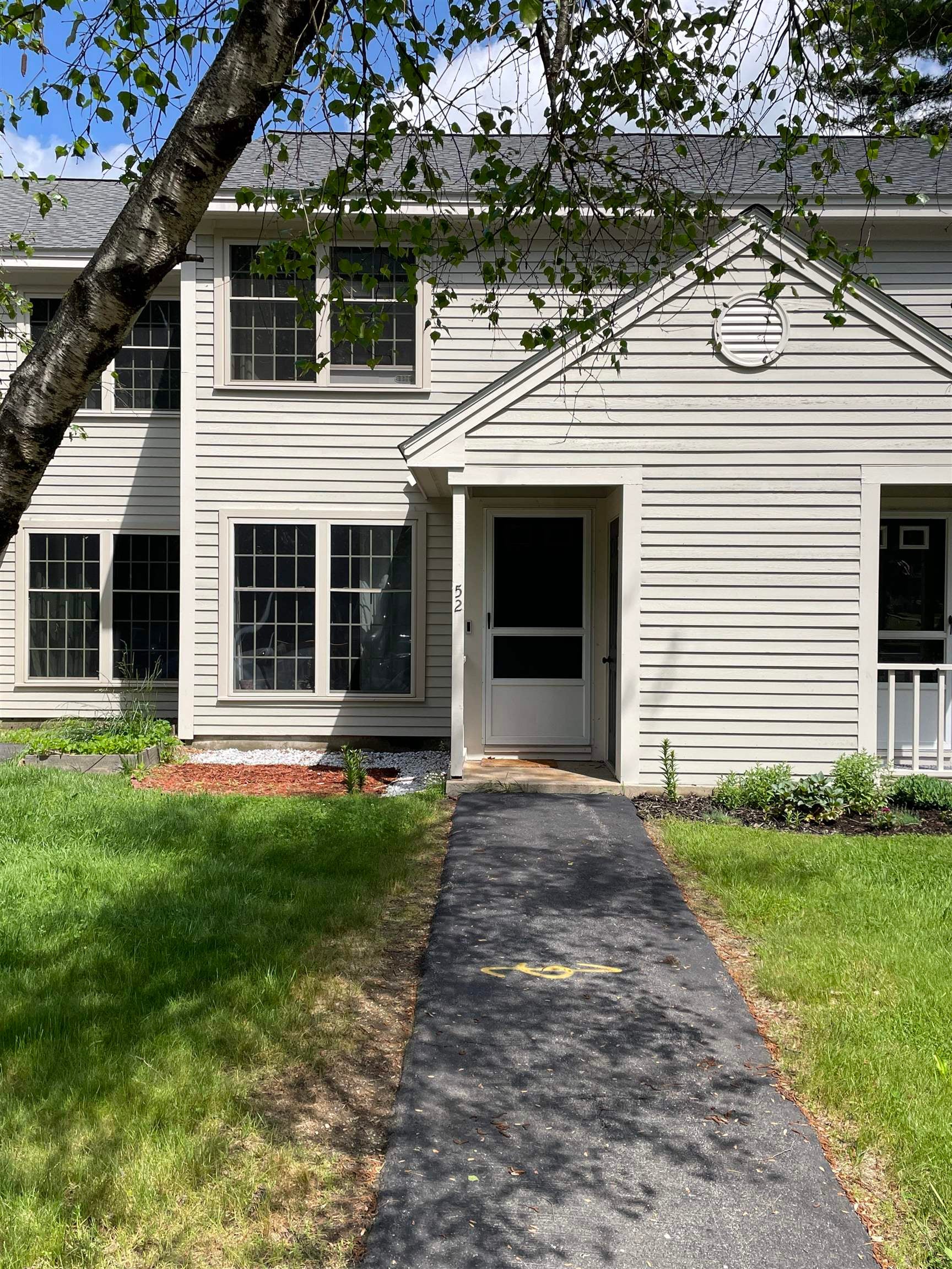 52 Woodland Green — photo