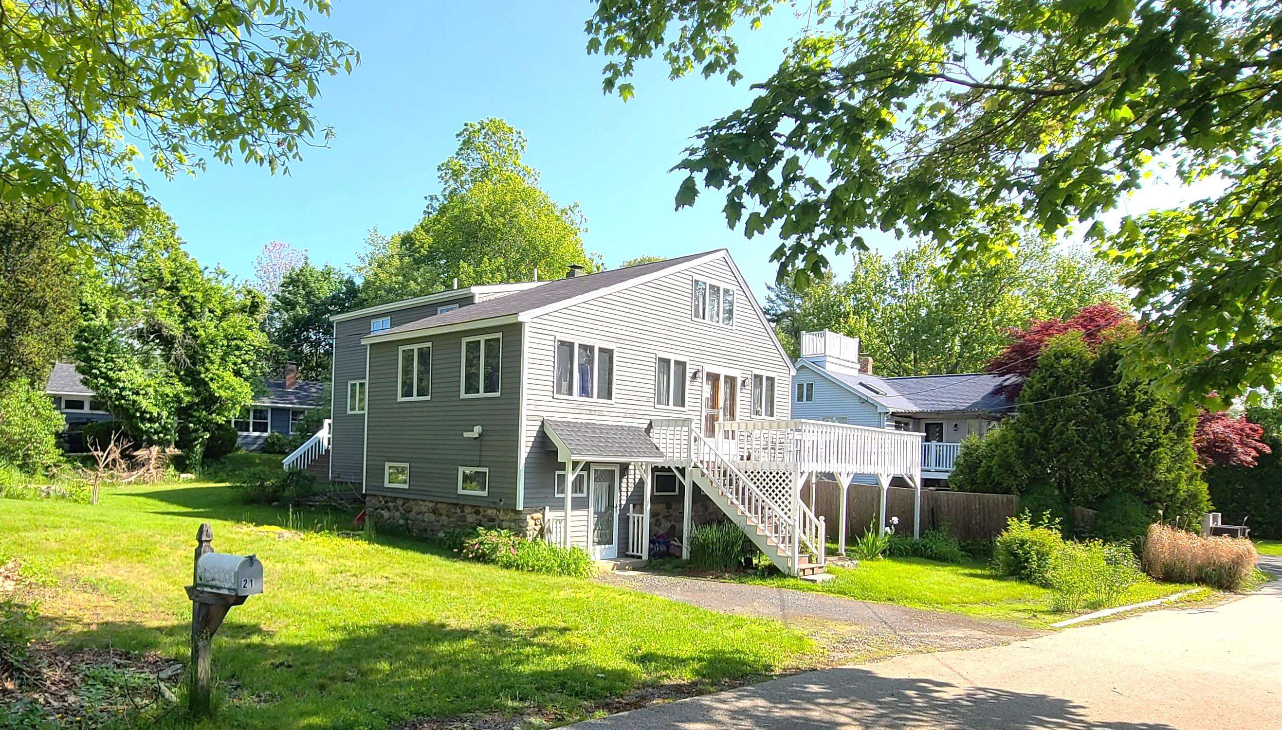 21 Triton Drive — photo
