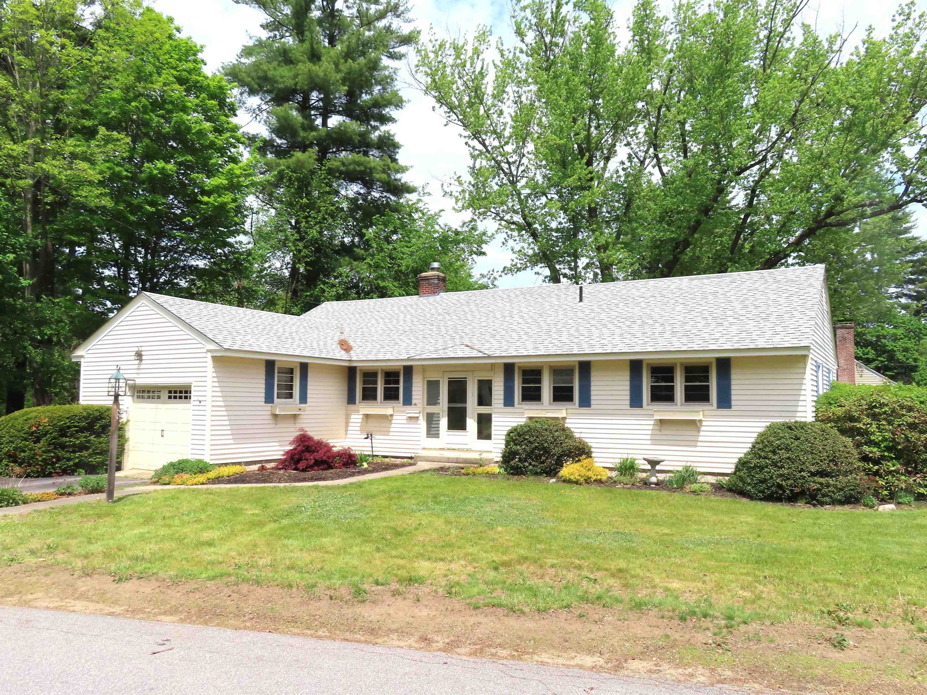 6 Barrett Avenue — photo