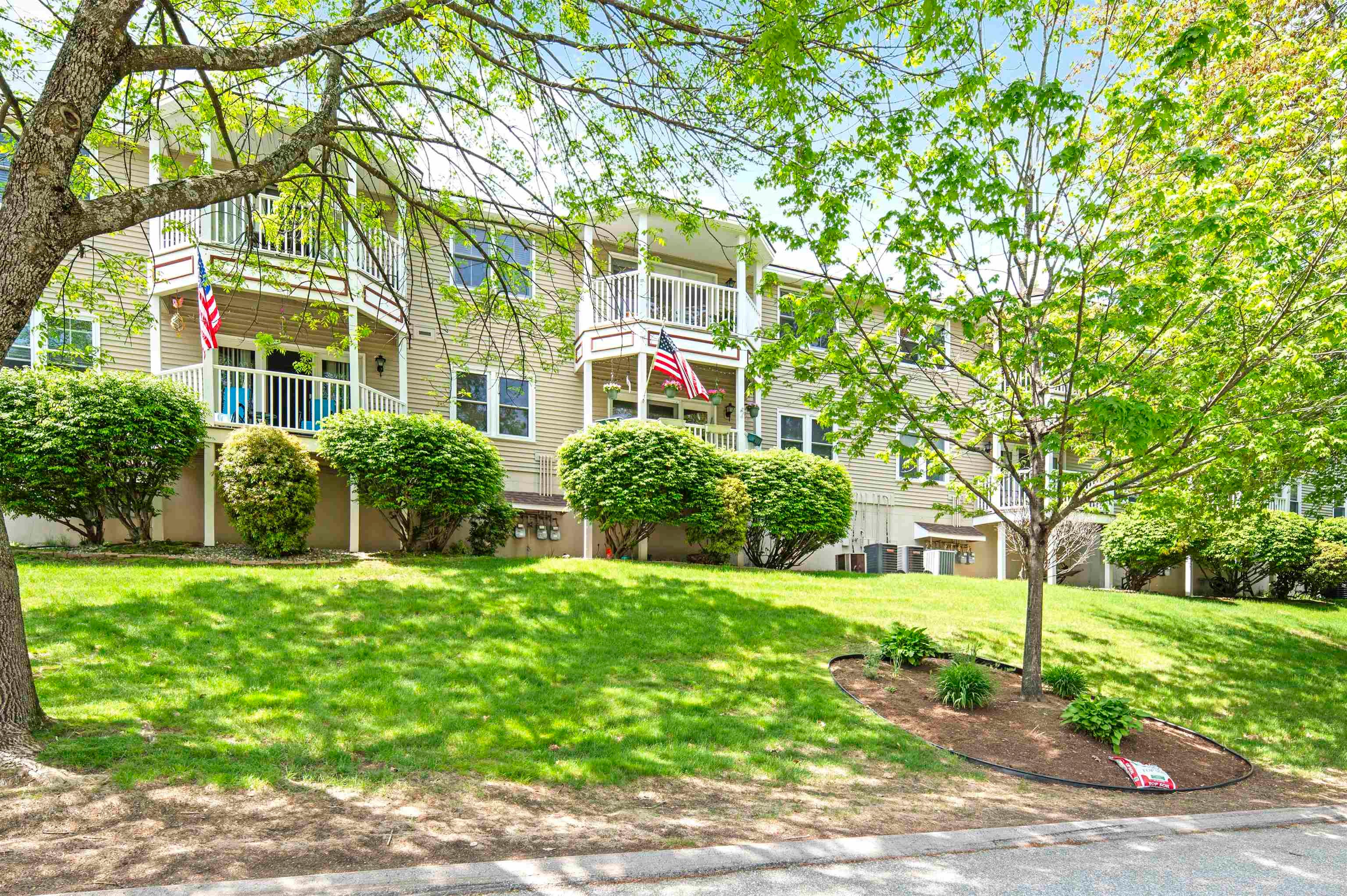 690 S Porter Street 31 — photo