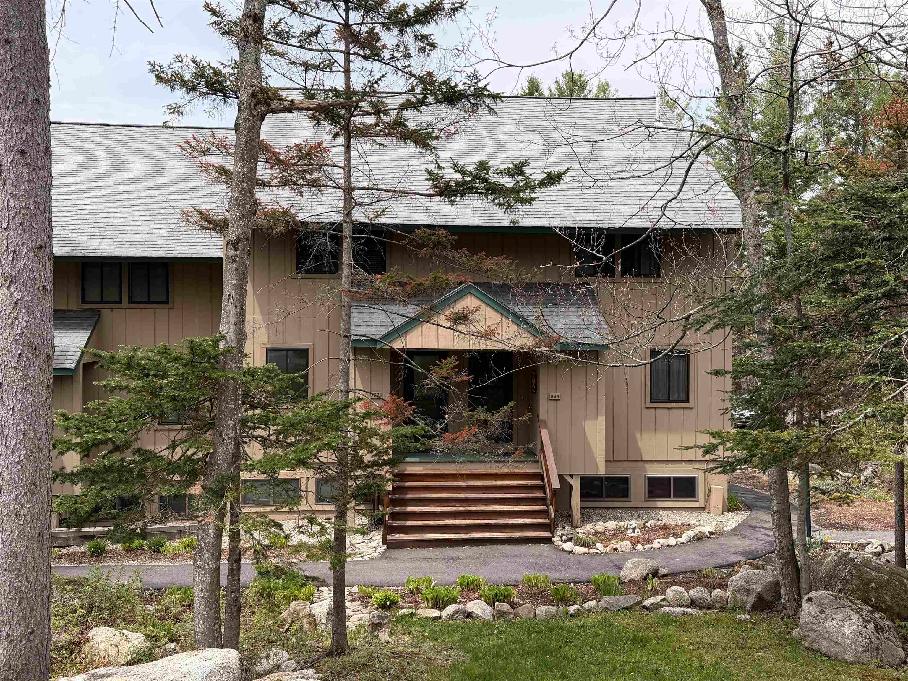 3 Windsor Hill Way D33 — photo