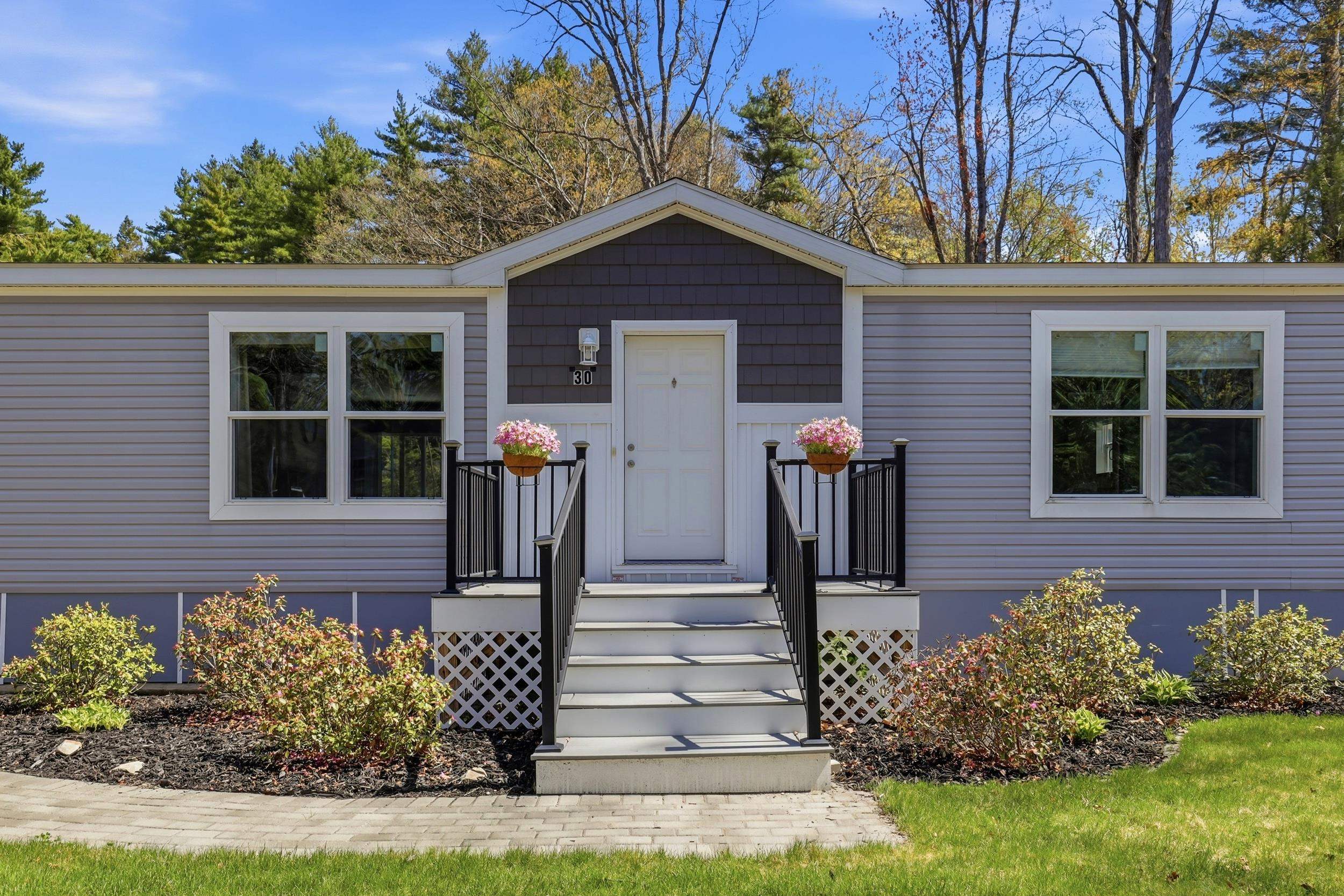 30 Emile Drive — photo