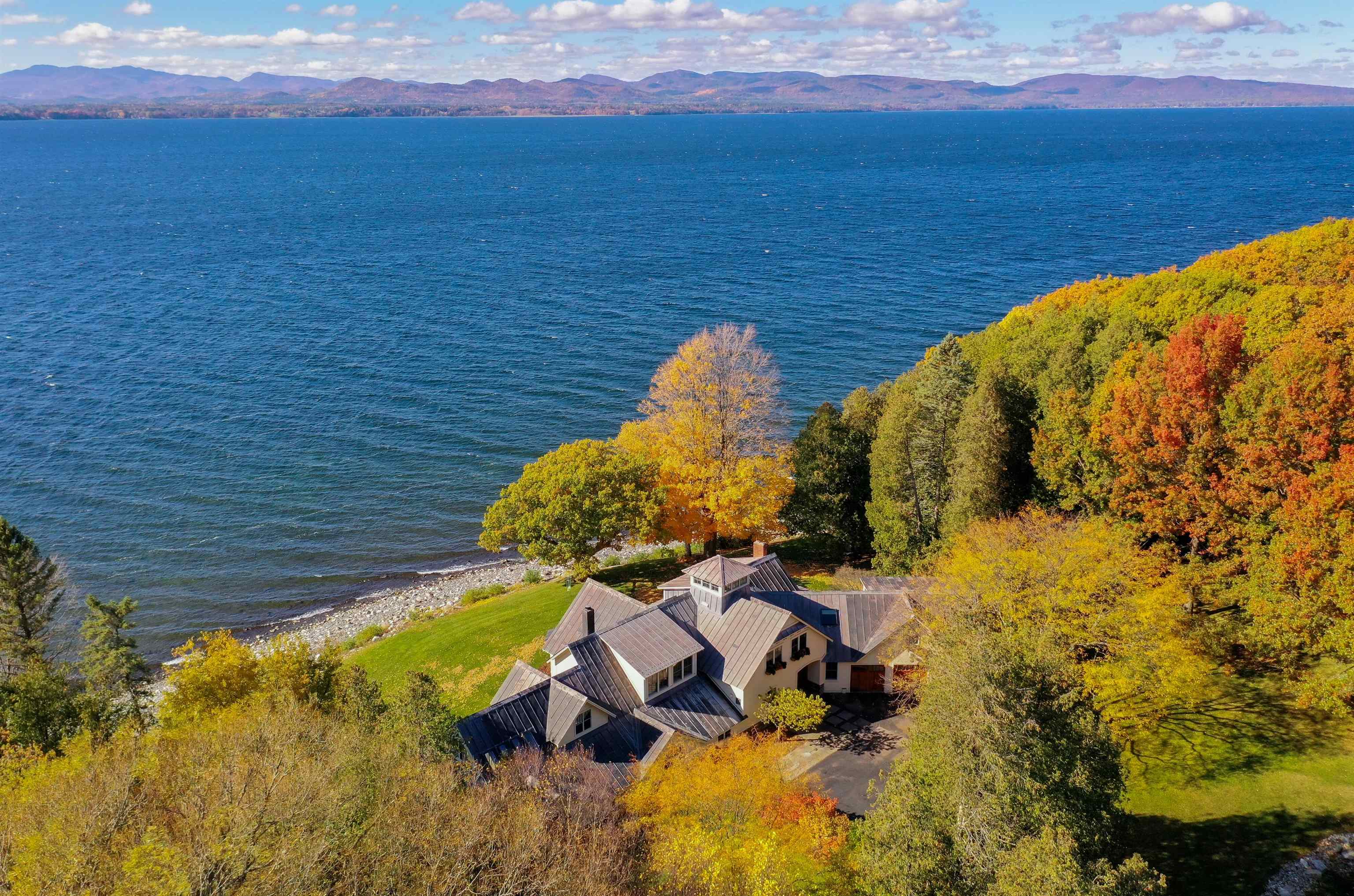 775 Hills Point Road — photo