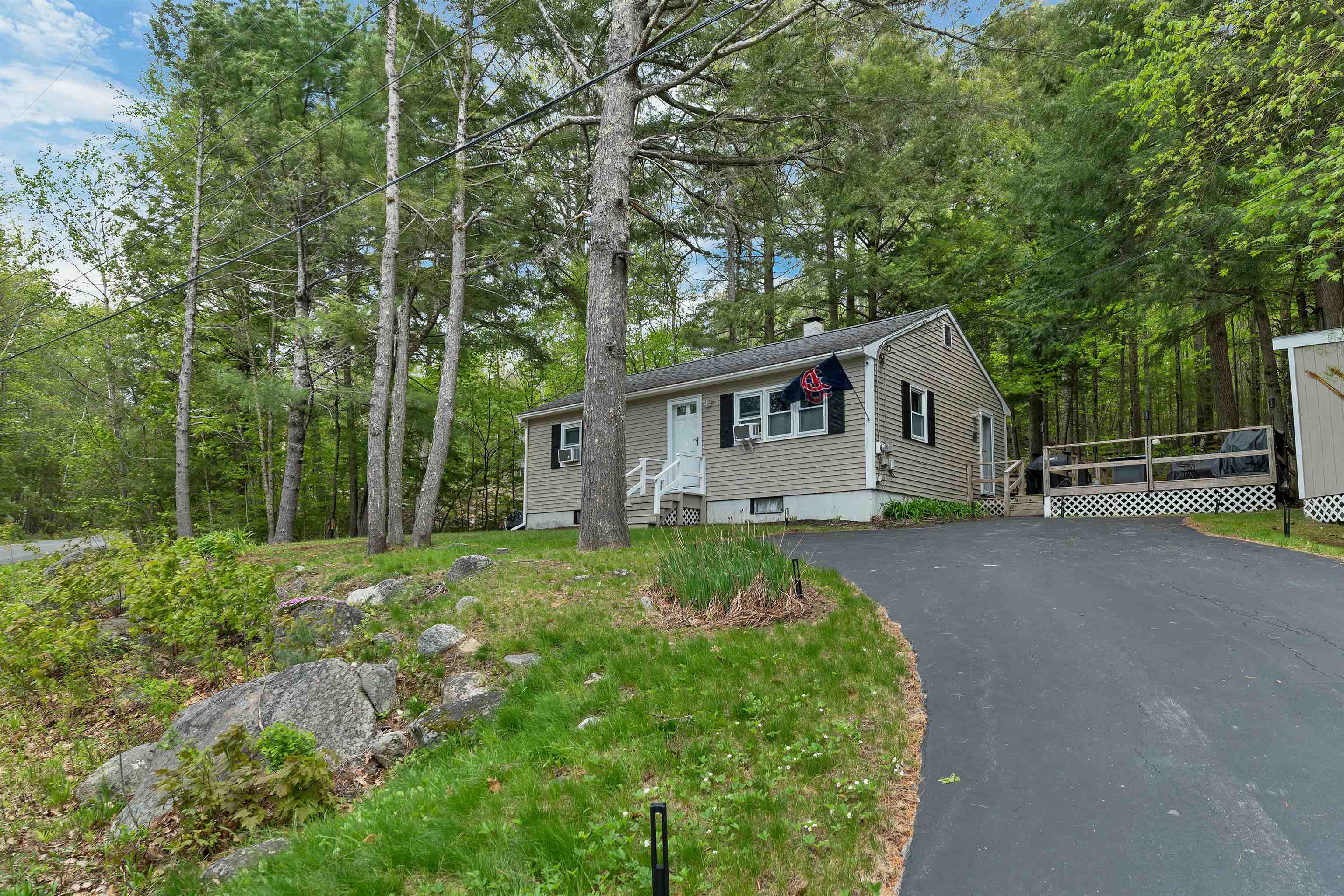 13 Aspen Drive — photo