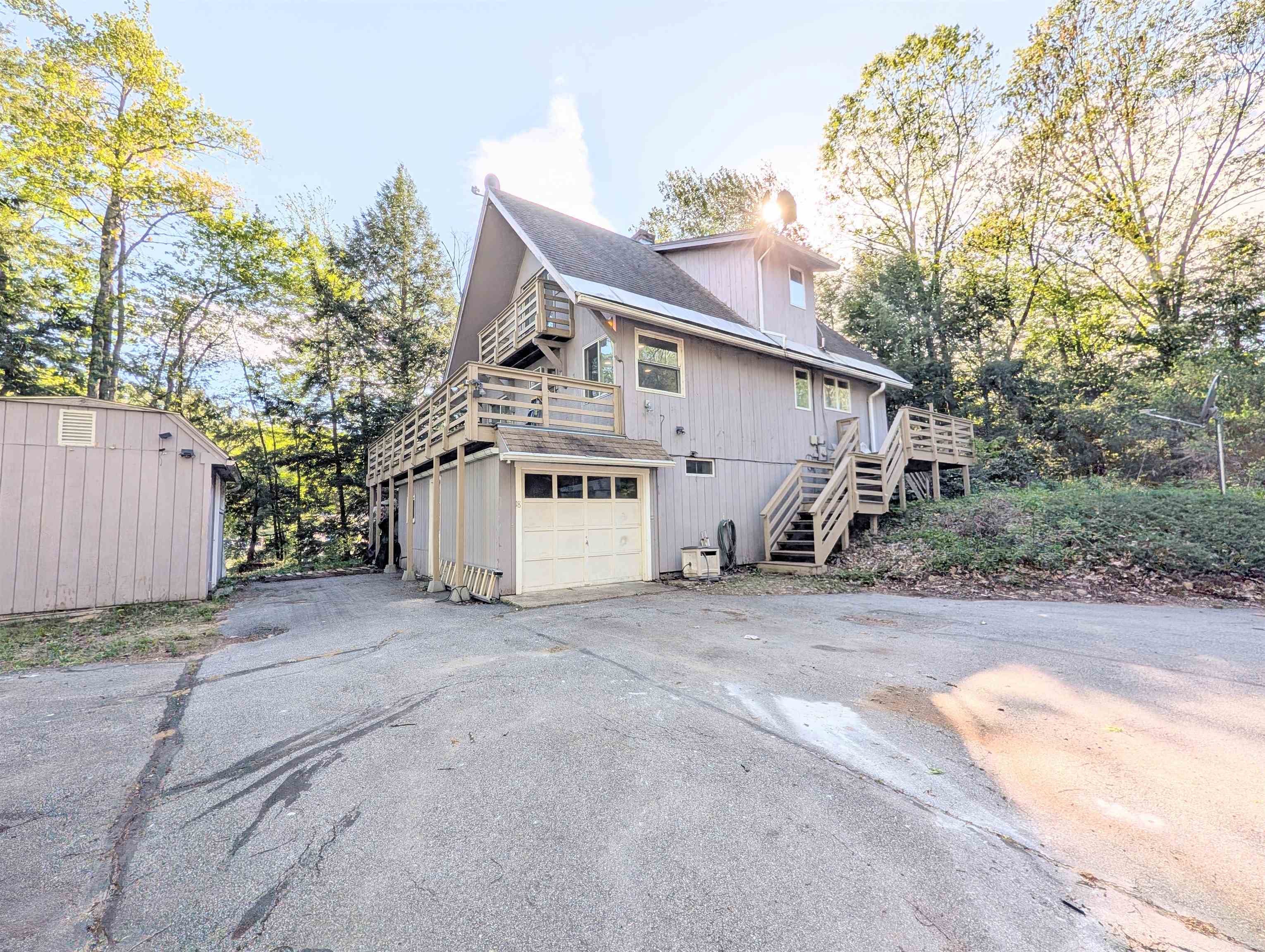 18 Marina Way — photo