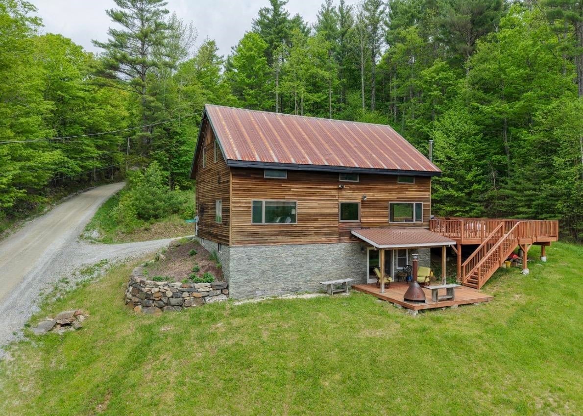 60 Bowlsville S Road — photo