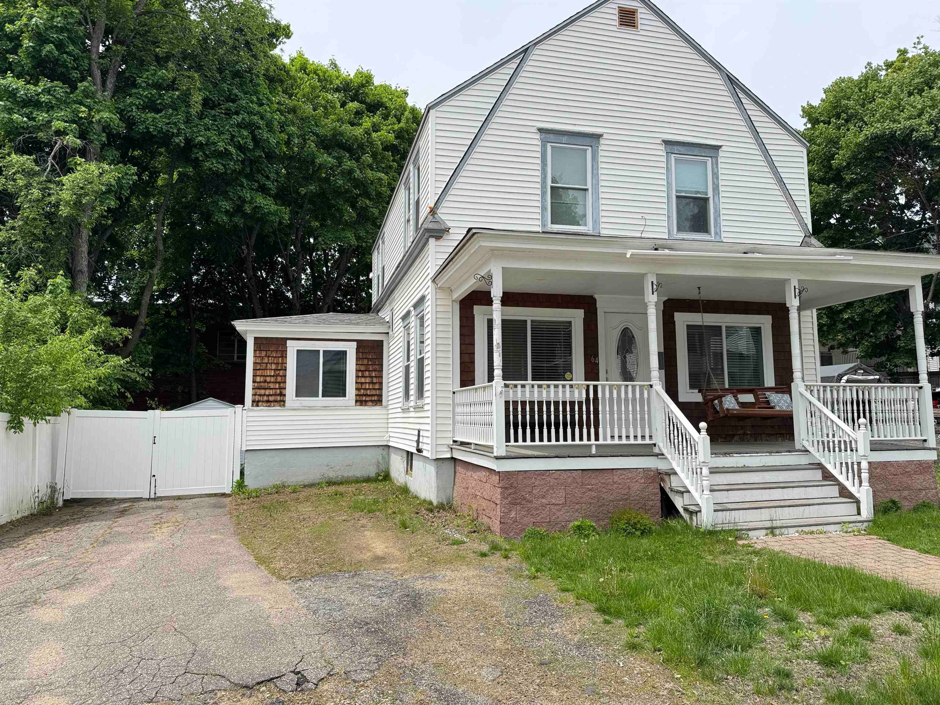 64 Girard Street — photo