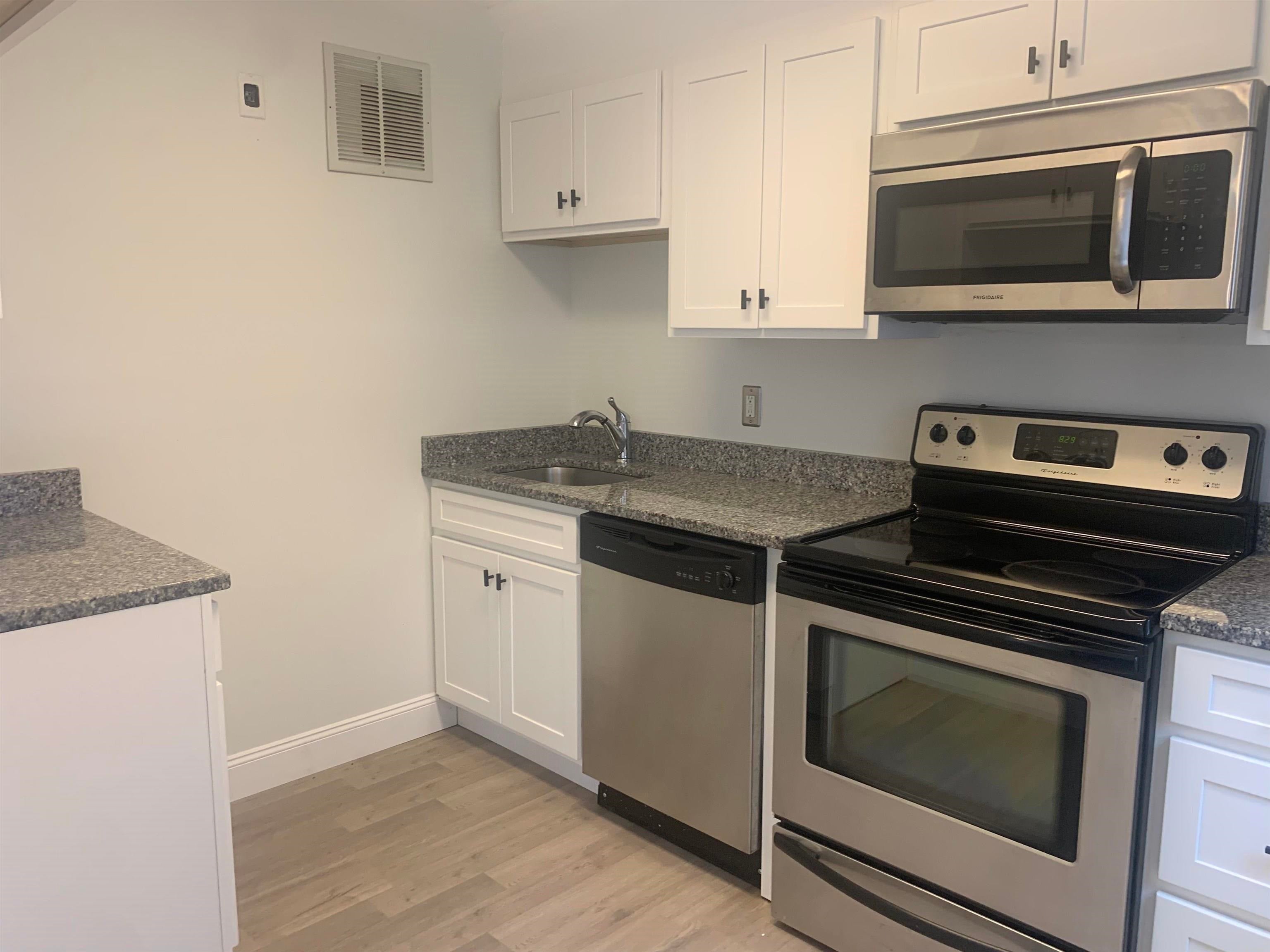 616 Portland Street 69 — photo