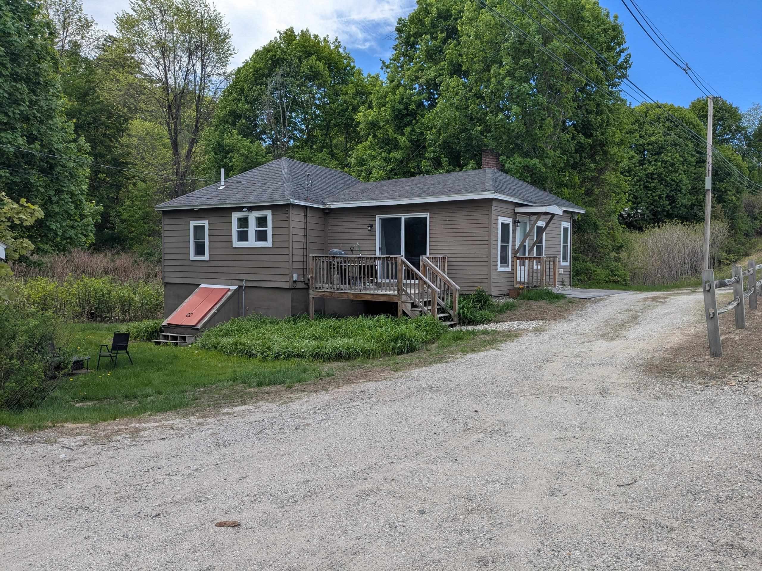 20 Daniel Webster Highway — photo