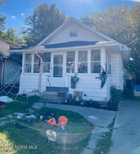 1815 Berdan Avenue — photo