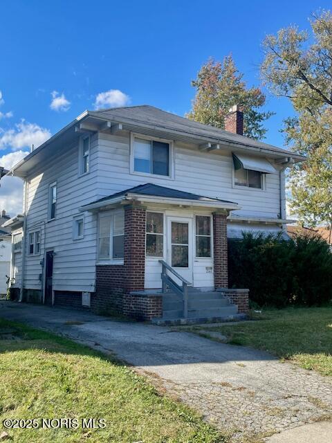 2141 Joffre Avenue — photo