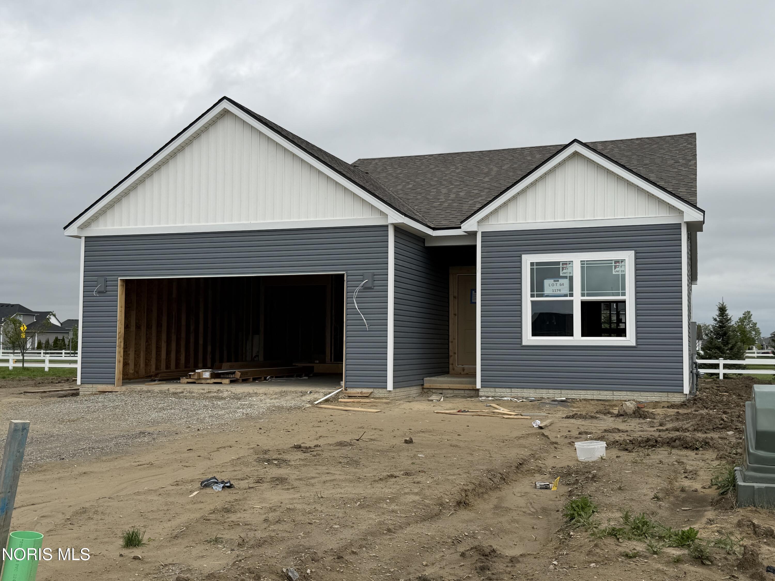 1174 Riley Lane, Waterville, OH 43566
