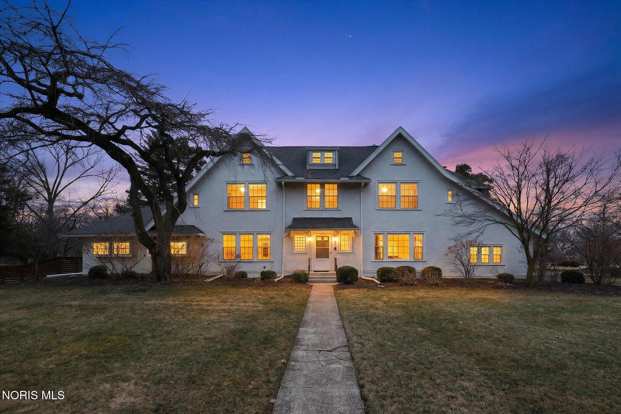 405 Forest Drive — photo