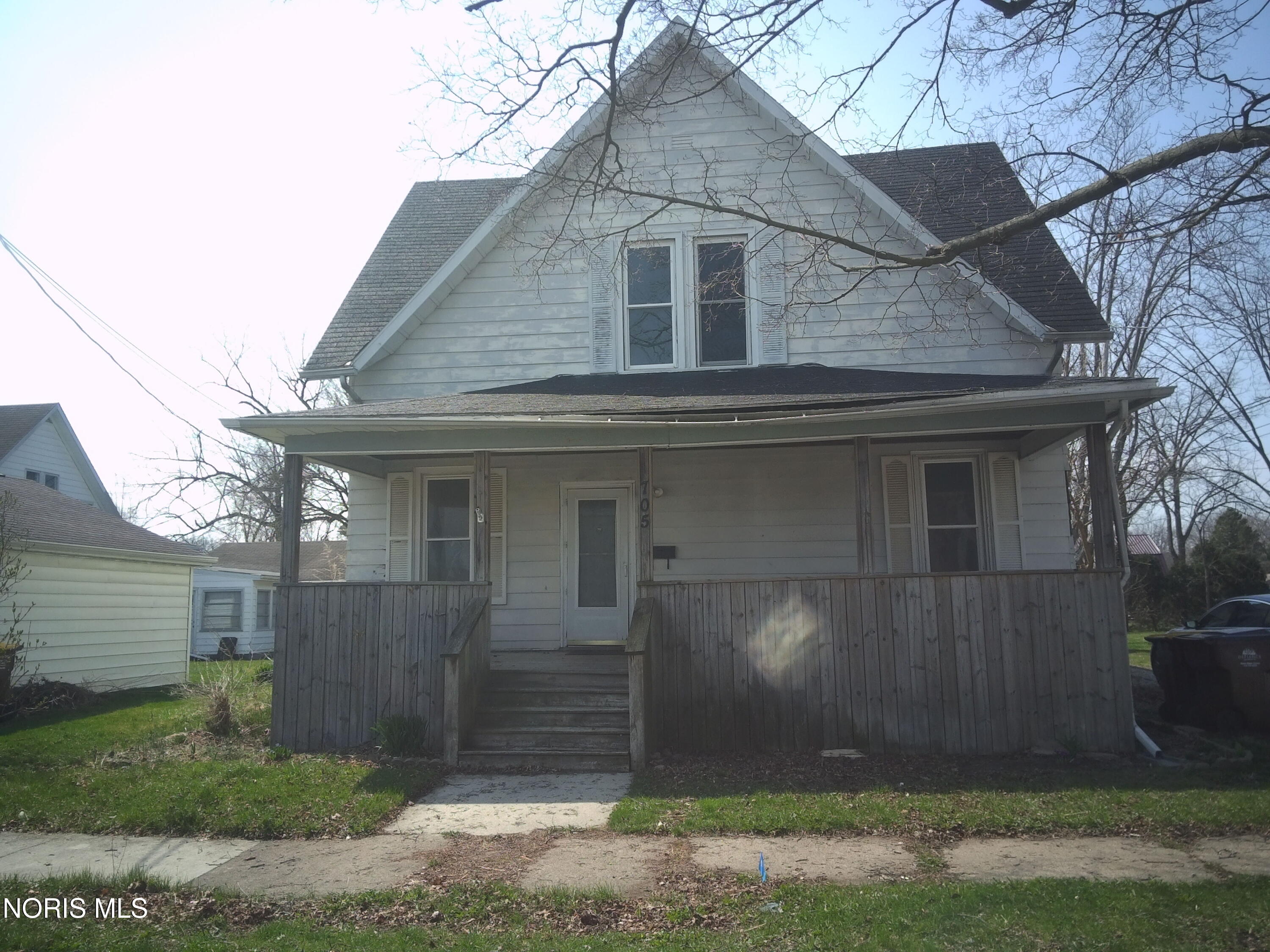 705 Thurston Street — photo