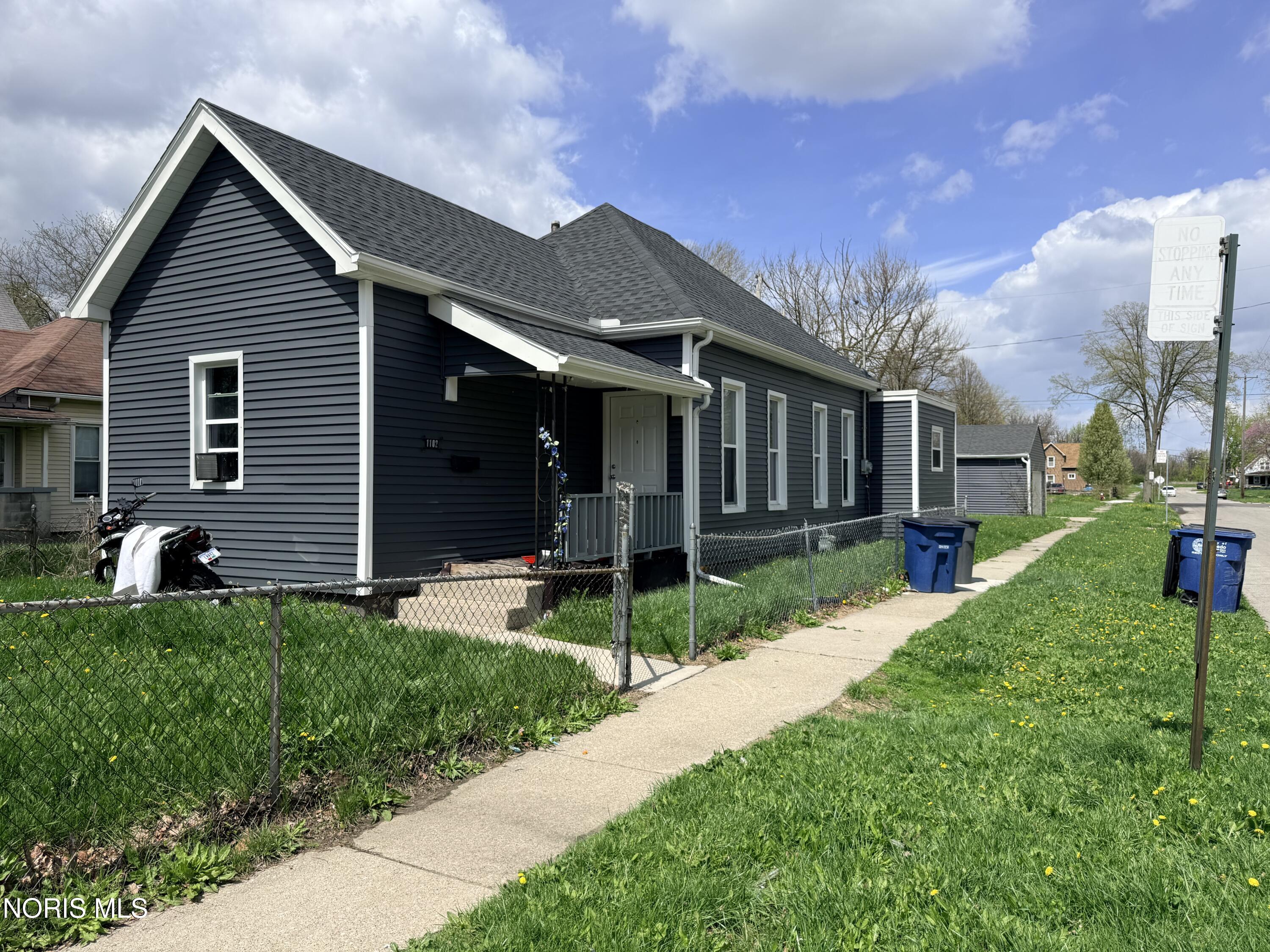 1102 Harding Drive — photo