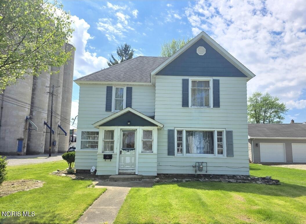 131 W Maple Street — photo