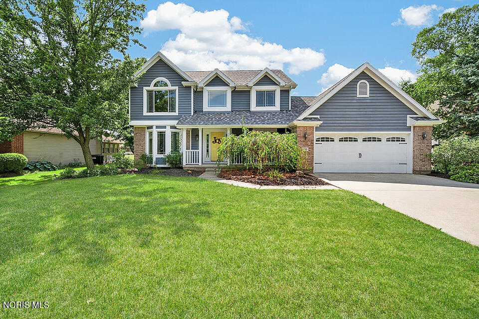 730 Parkview Drive — photo