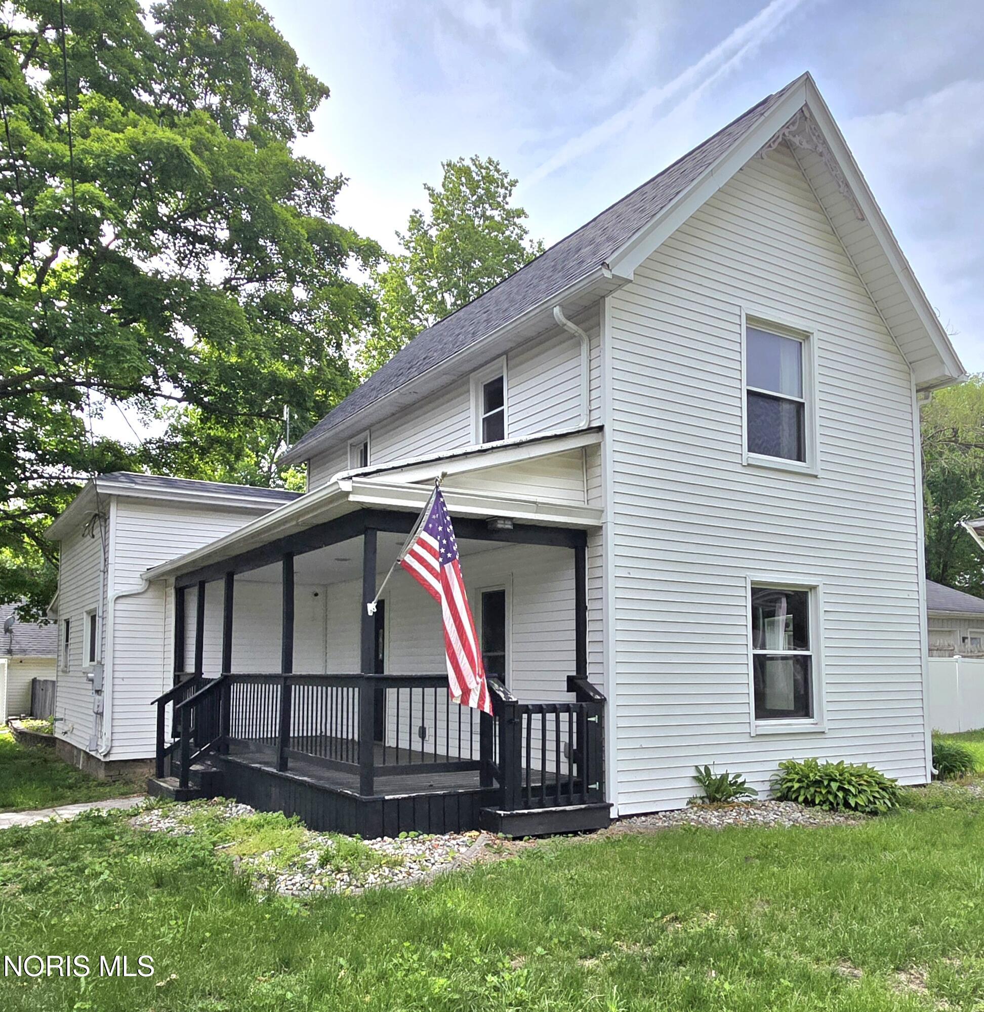 601 East Street — photo