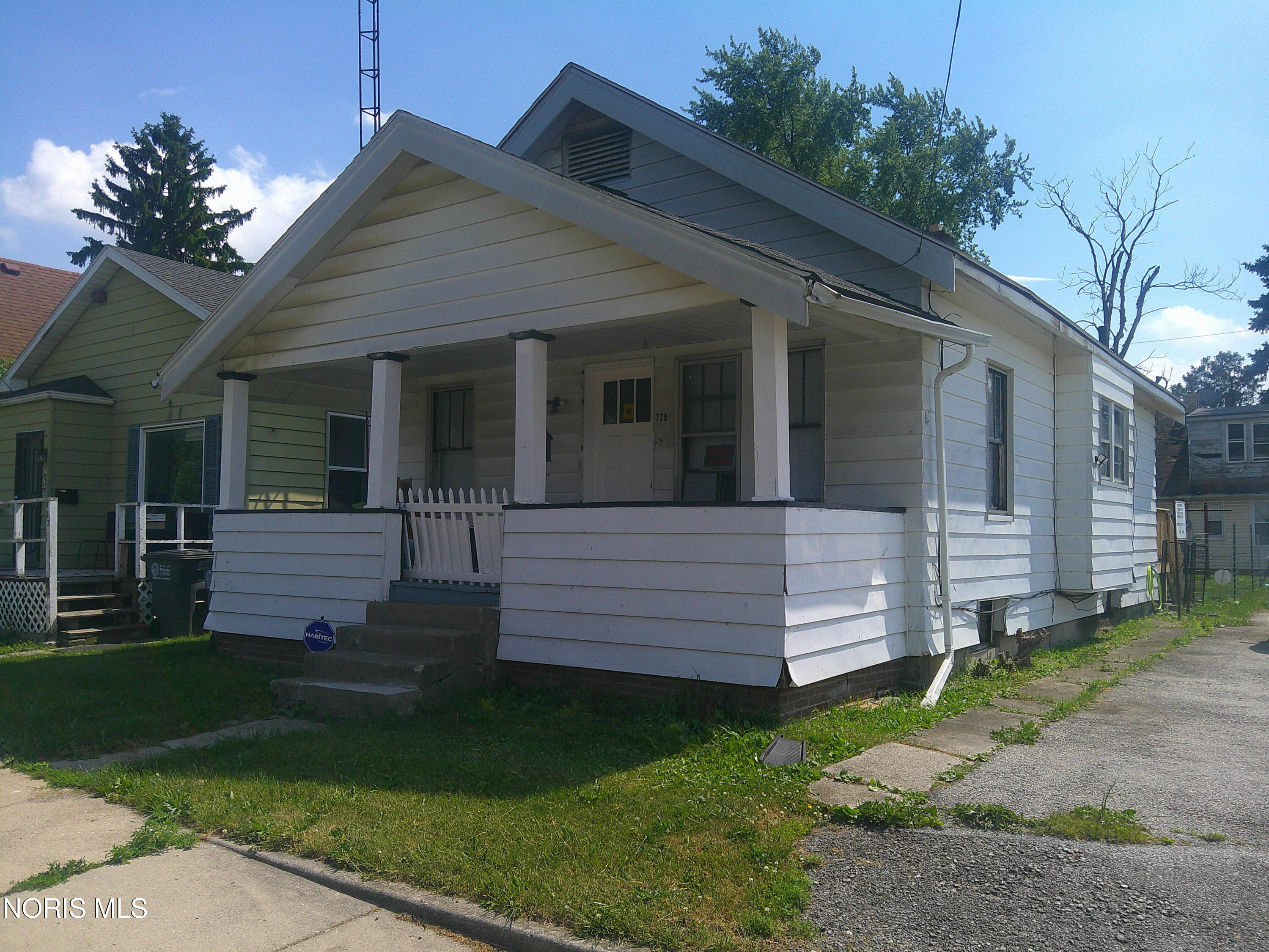 729 Chicago Street — photo