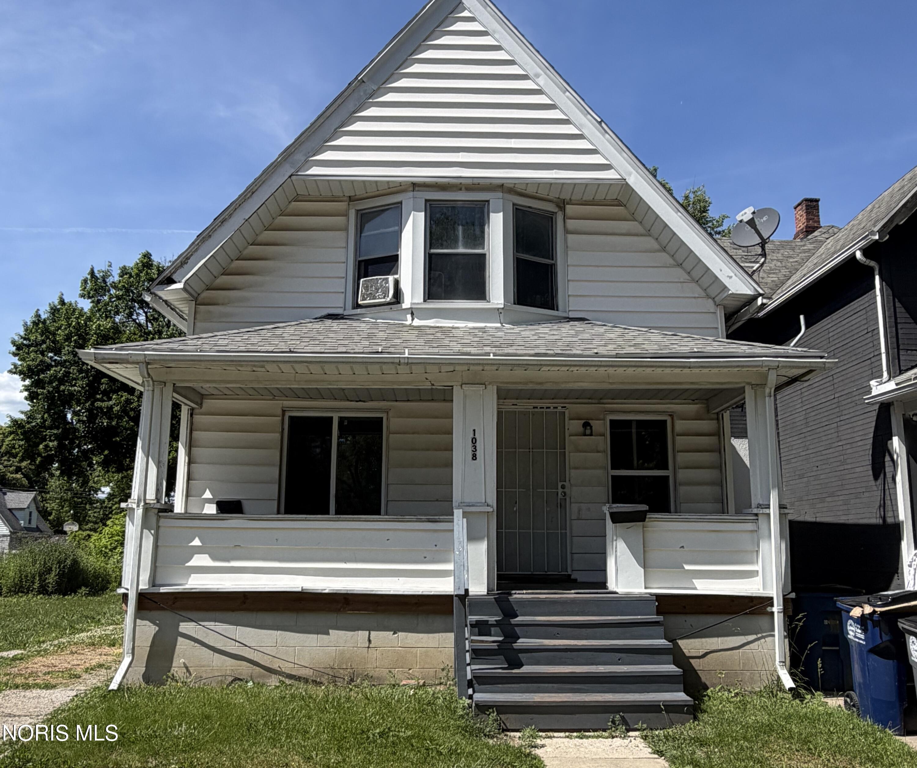 1038 Prouty Avenue — photo