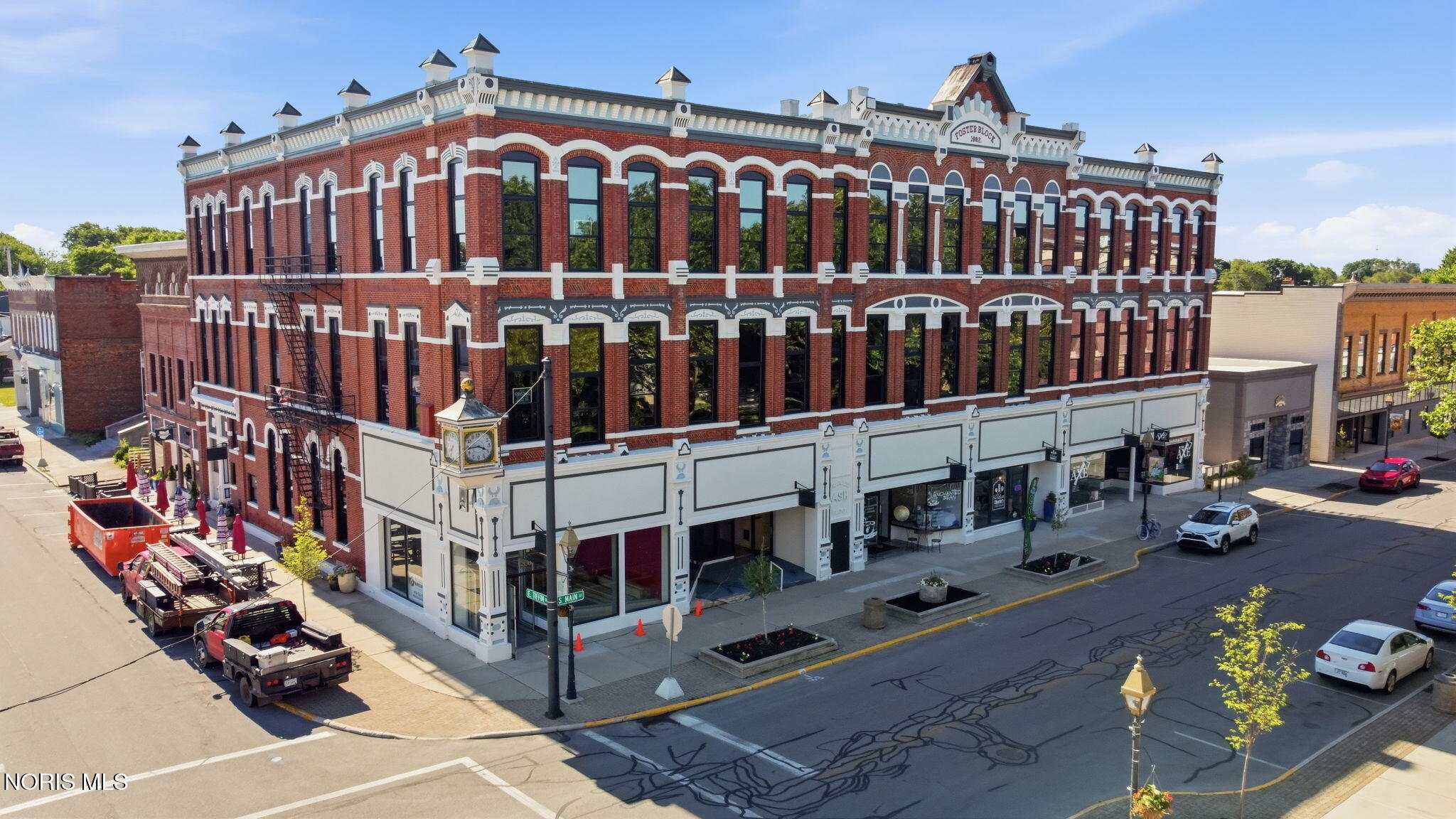 208 S Main Street, 4 — photo