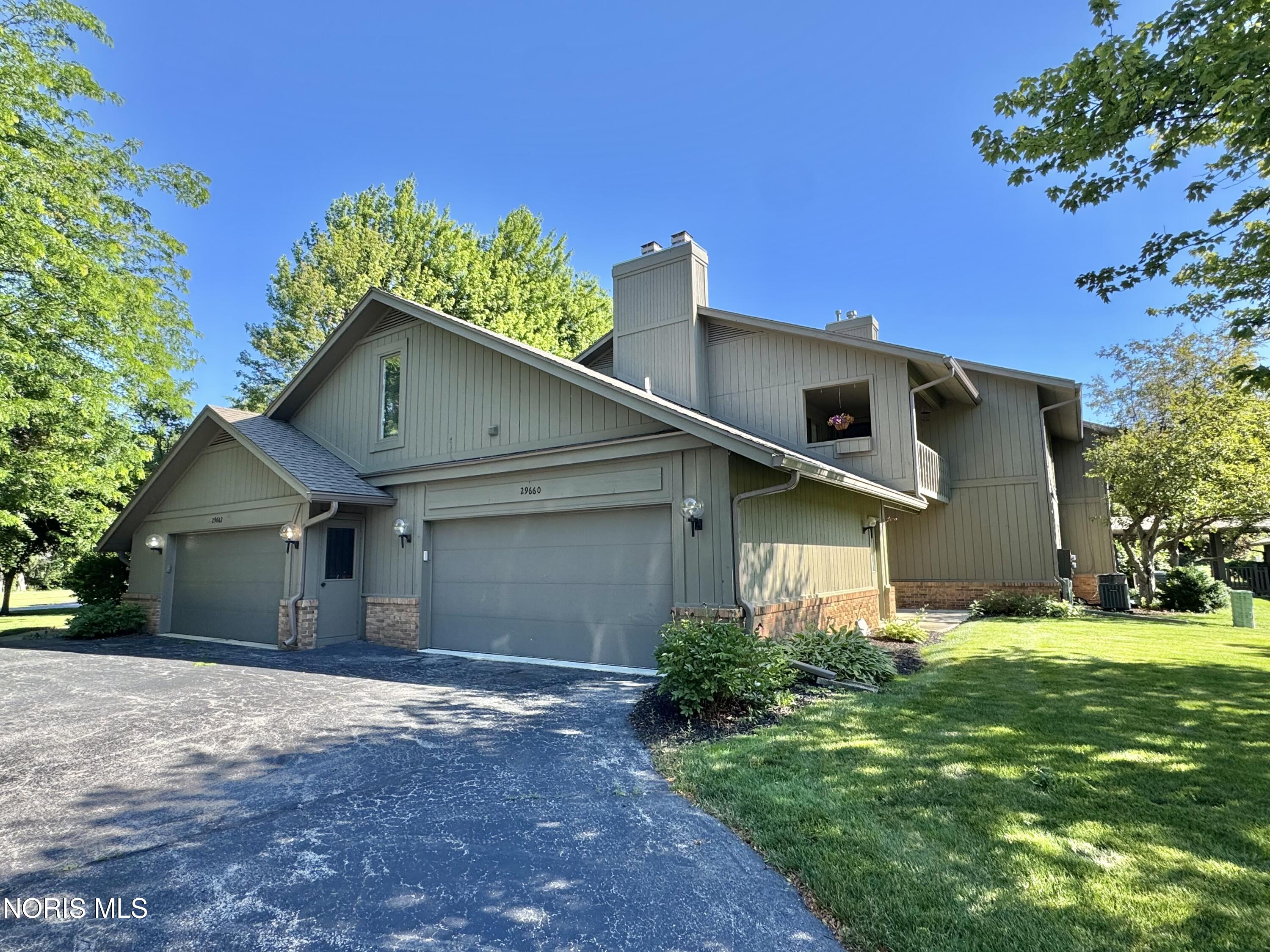 29660 E River Road — photo