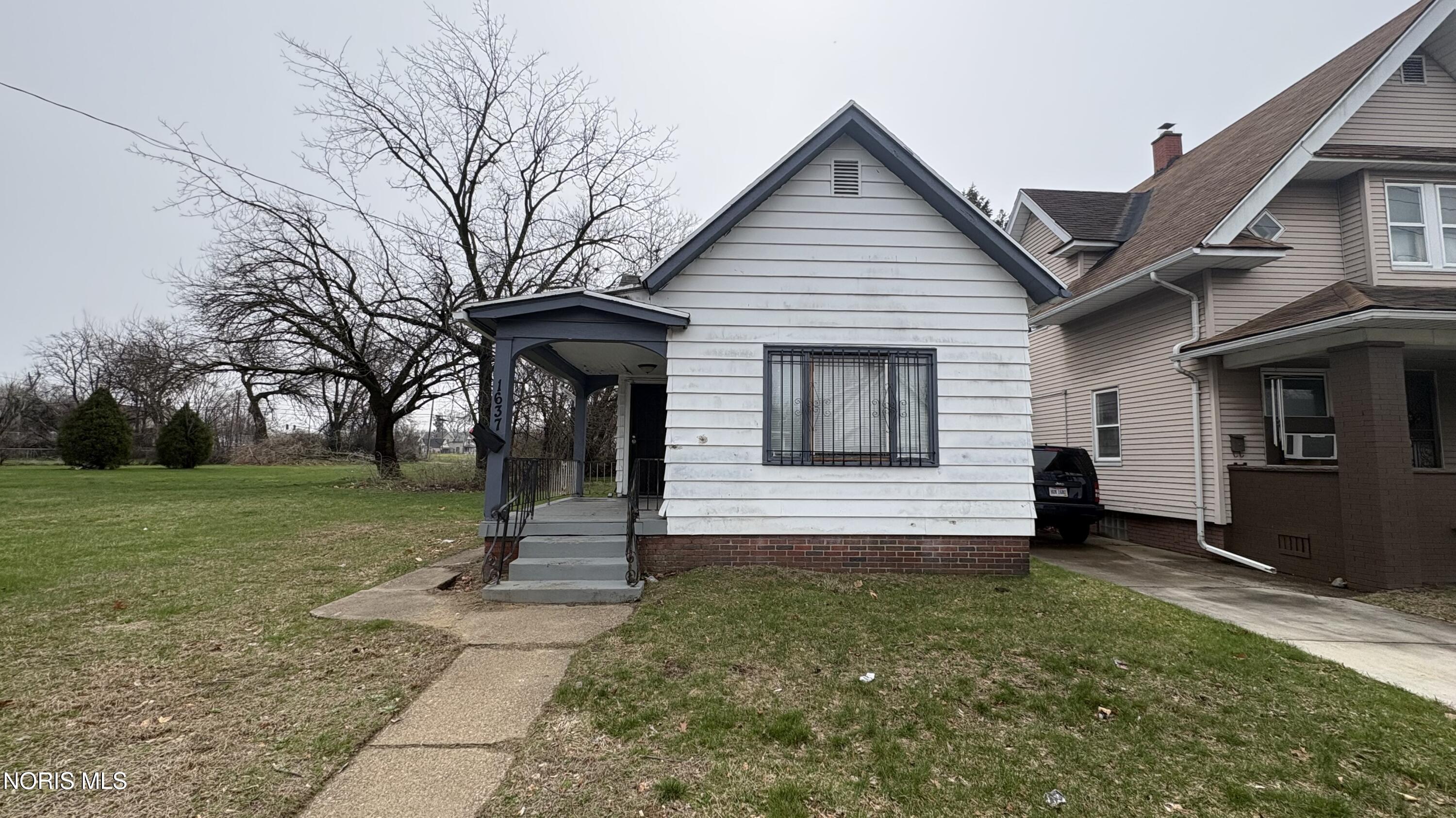 1637 Vance Street — photo