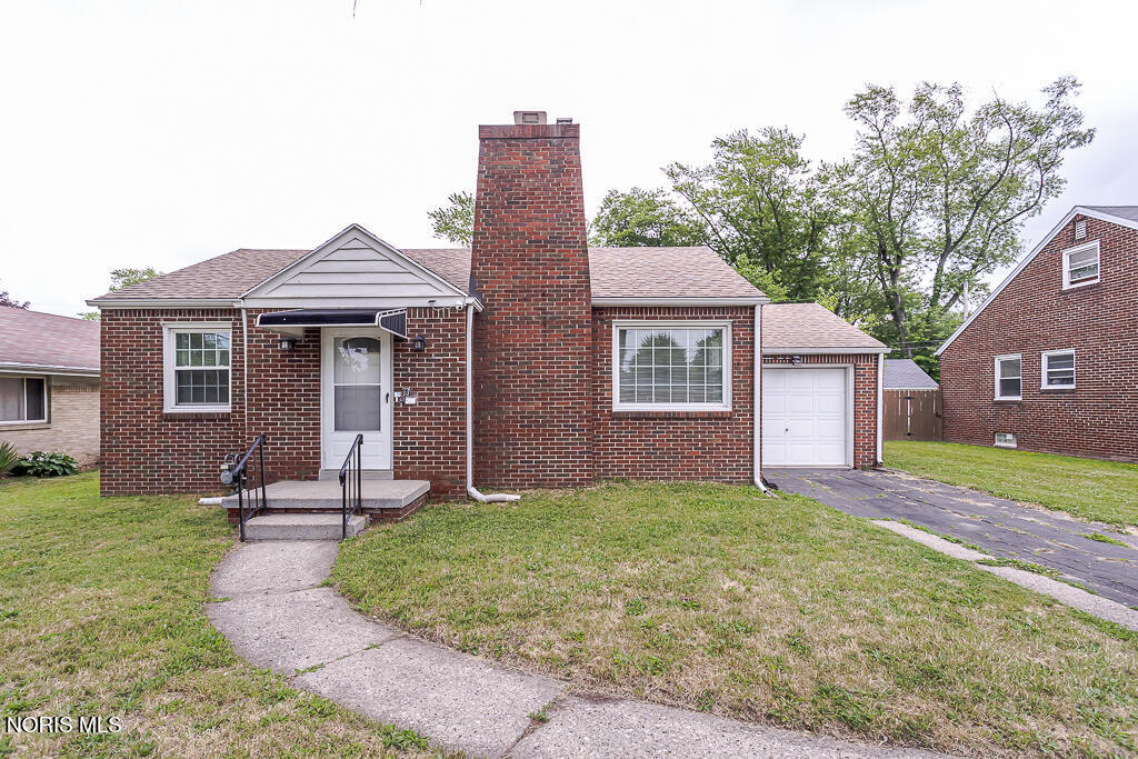736 N Byrne Road — photo