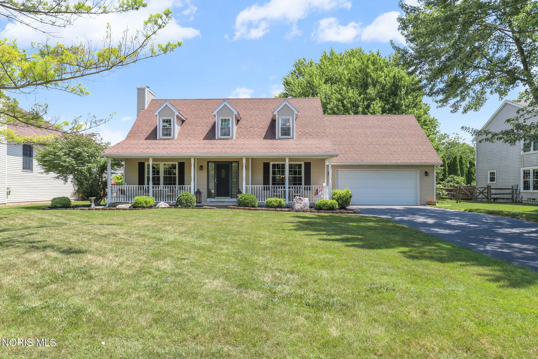 136 Rutledge Drive, Waterville, OH 43566