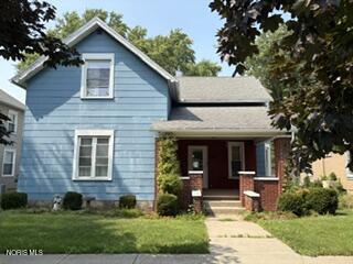 208 W Main Street — photo
