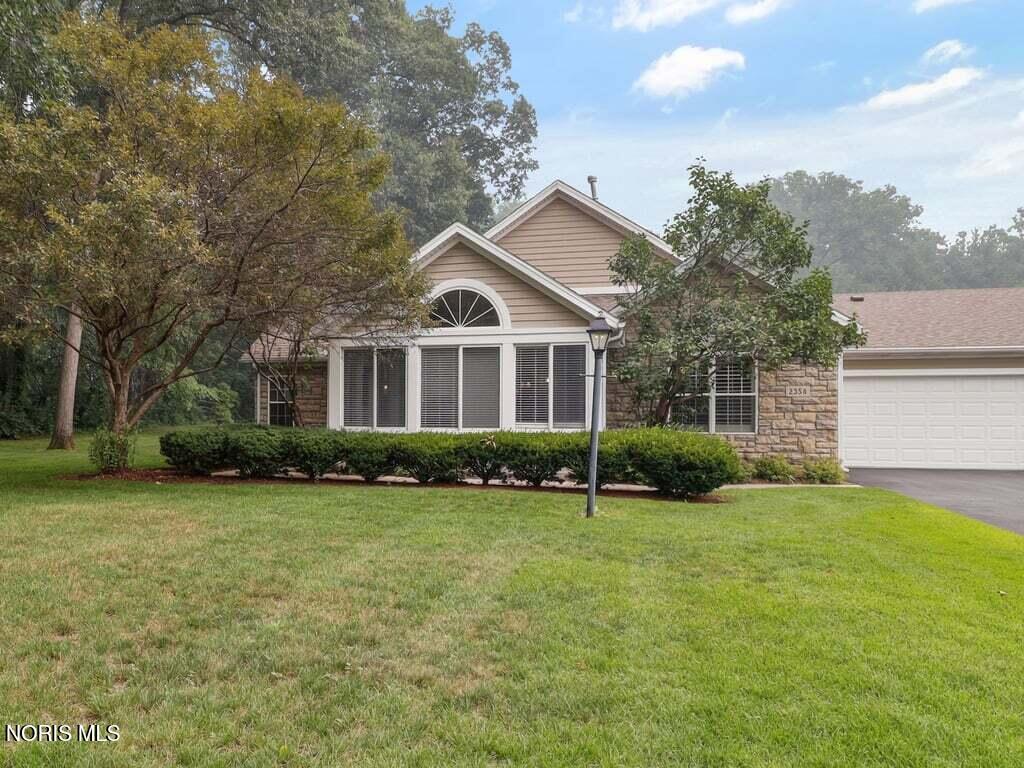 2358 Whispering Pines Drive — photo
