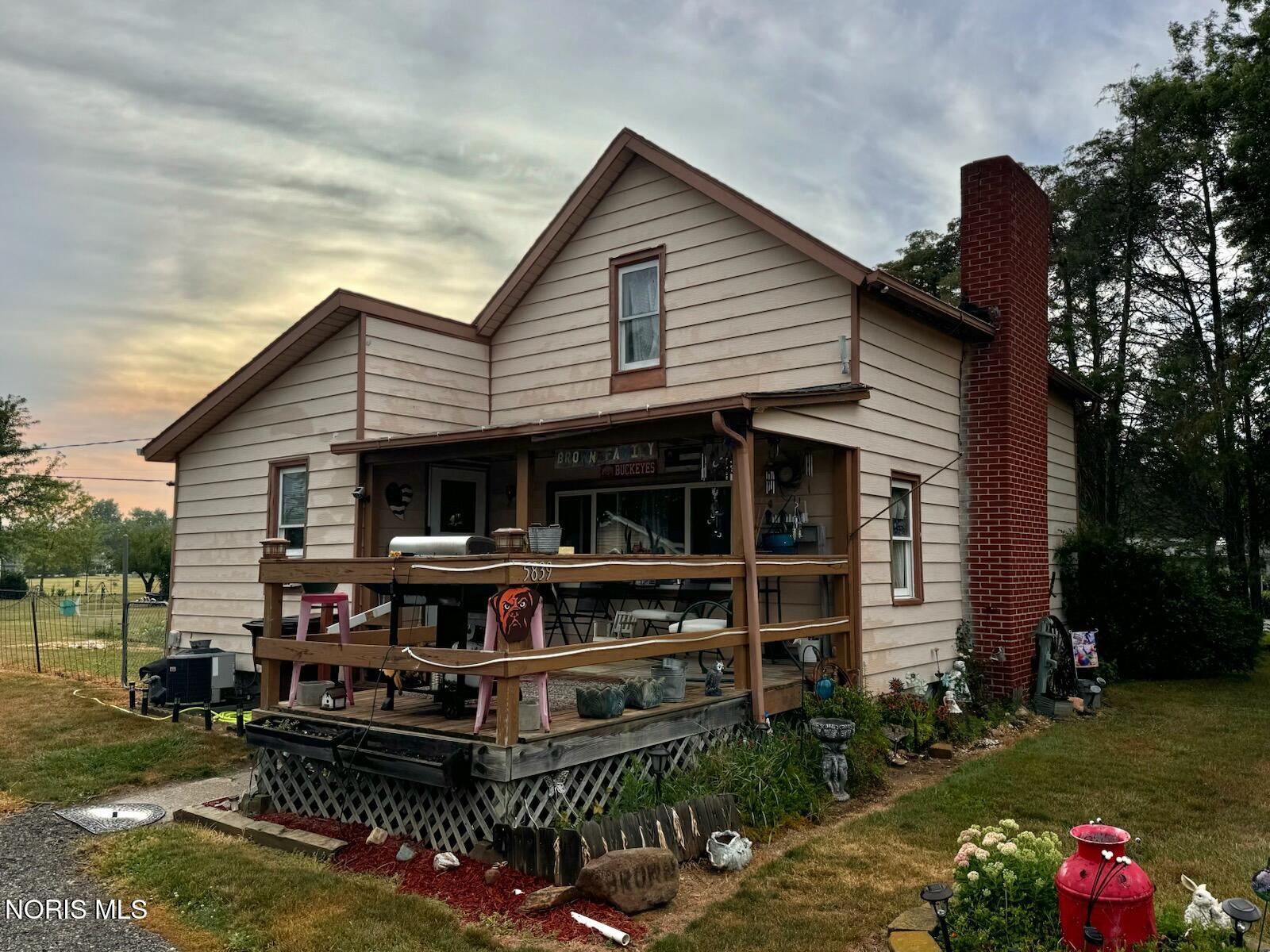 5839 Williams County Road 13 — photo